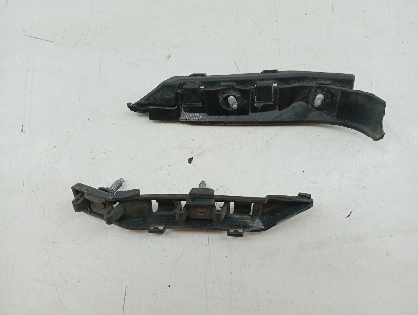 Guia de para-choques SEAT EXEO (3R2) | 08 - 13 Imagem-3