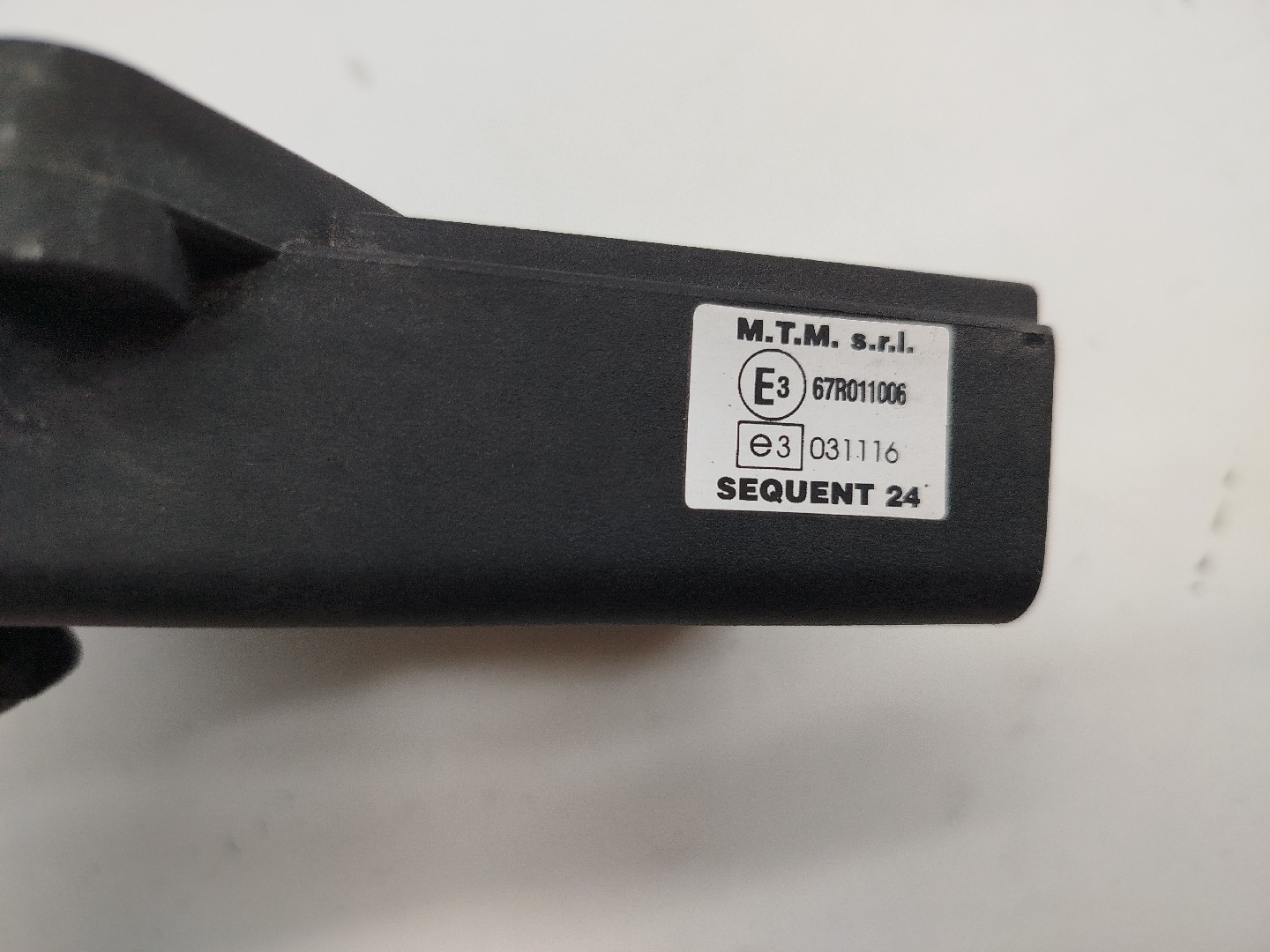 Unidade de control RENAULT LAGUNA II (BG0/1_) | 01 - 07 Imagem-2