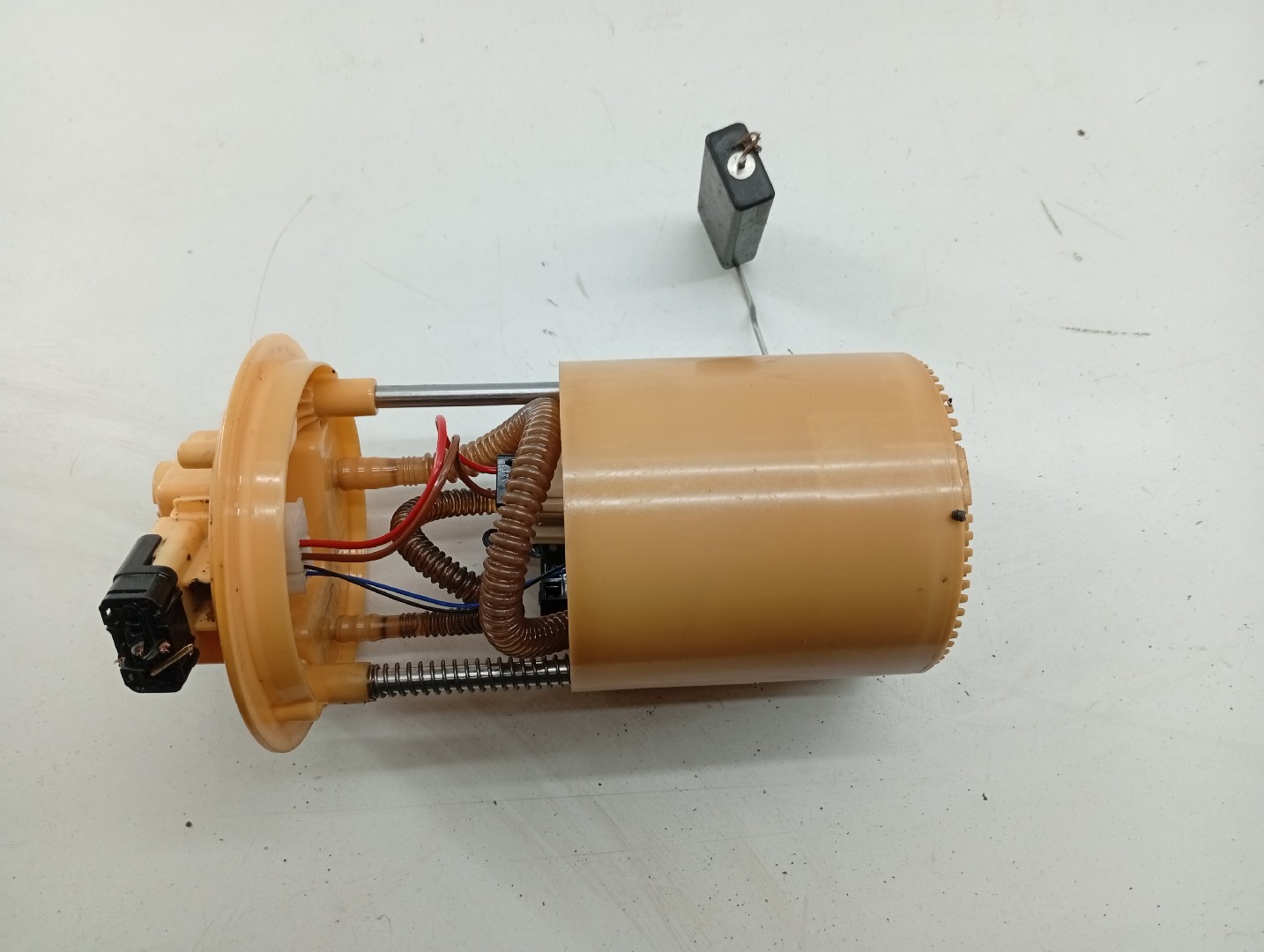 Bomba do Depósito de Combustível OPEL CORSA D Van (S07) | 06 - 14 Imagem-4