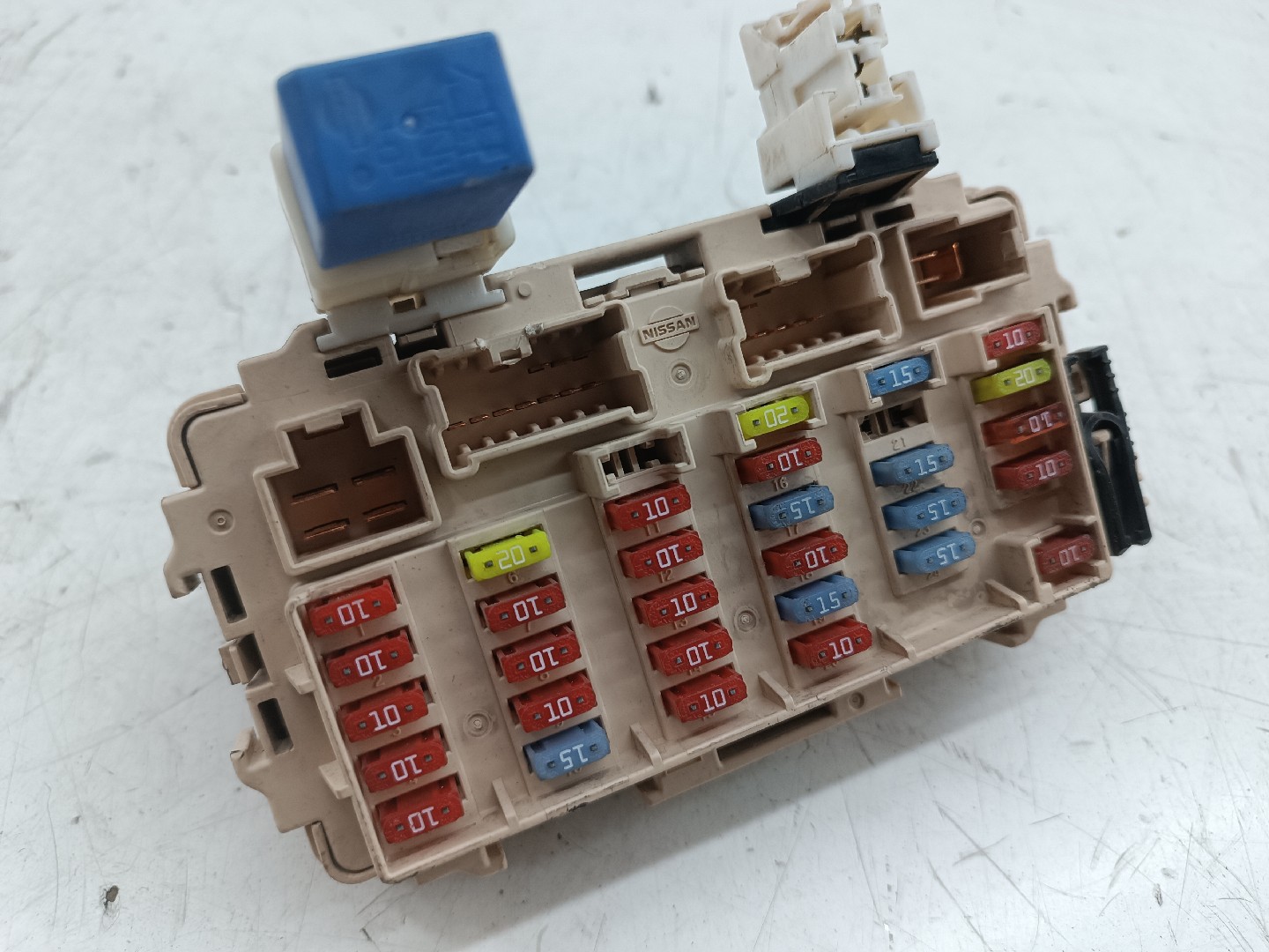 Caixa de fusíveis e relés NISSAN X-TRAIL (T30) | 01 - 13 Imagem-5