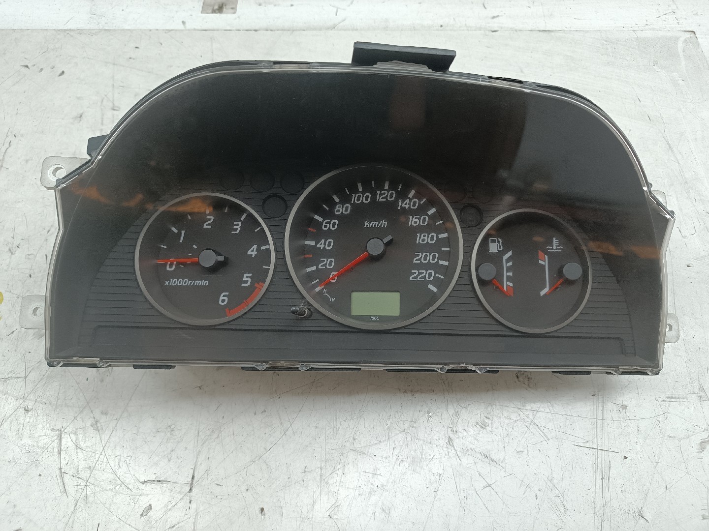 Quadrante NISSAN X-TRAIL (T30) | 01 - 13 Imagem-7