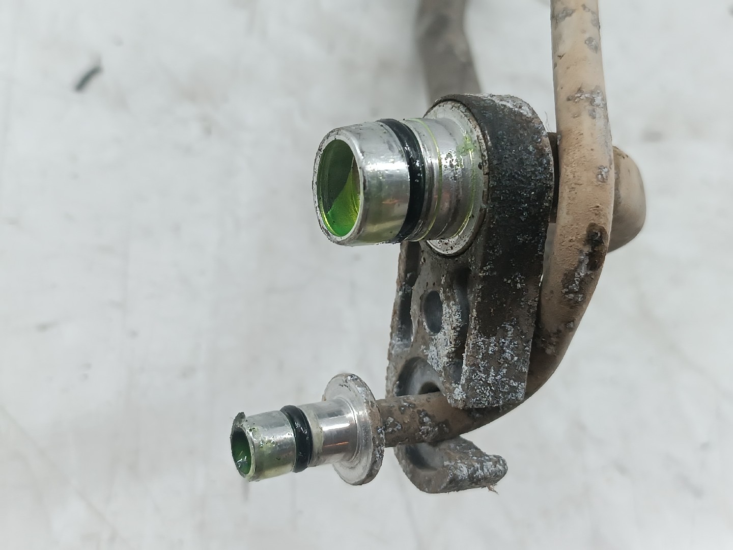 Tubo de Ar condicionado NISSAN X-TRAIL (T30) | 01 - 13 Imagem-2