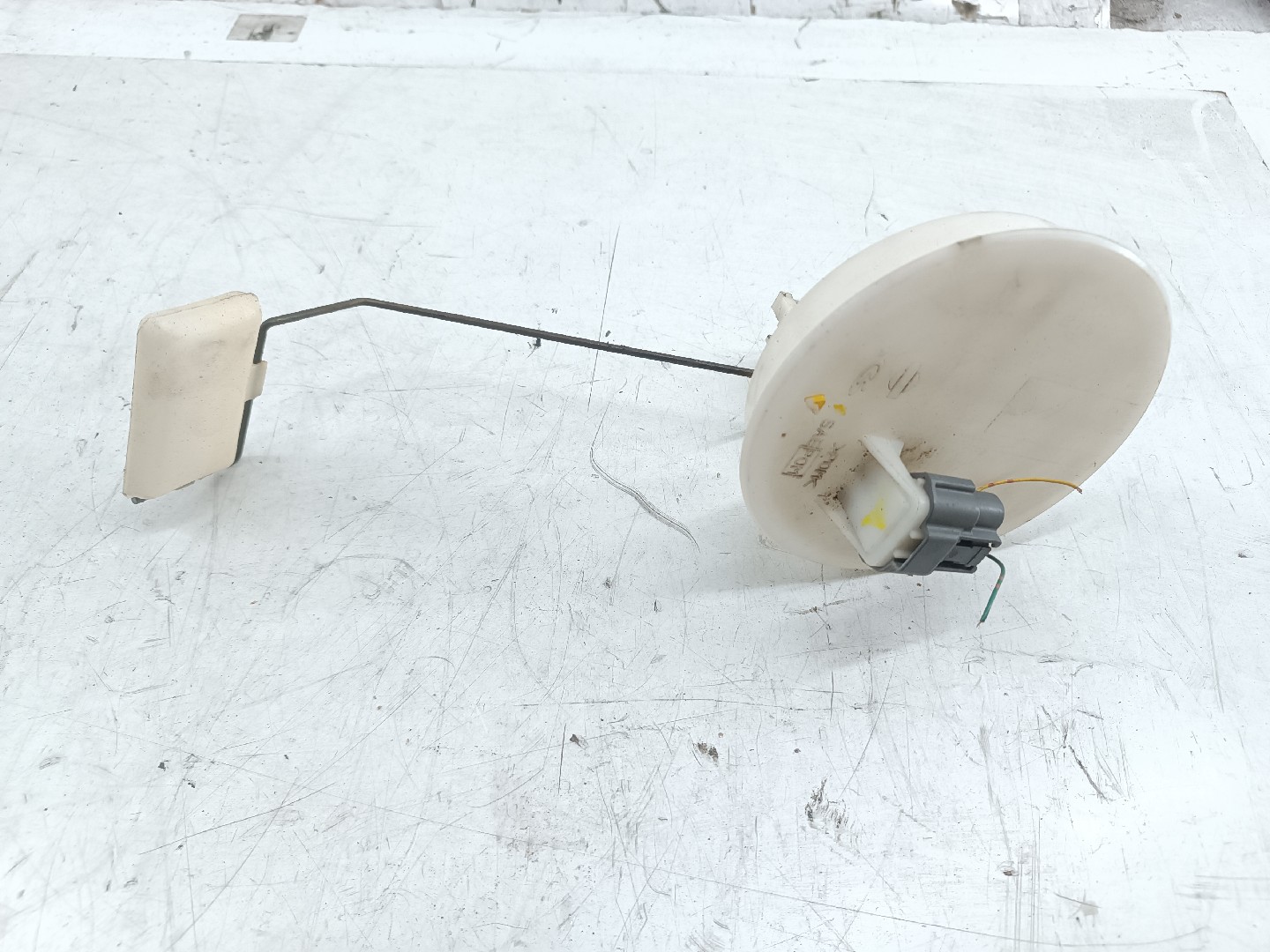 Boia do Combustível NISSAN X-TRAIL (T30) | 01 - 13