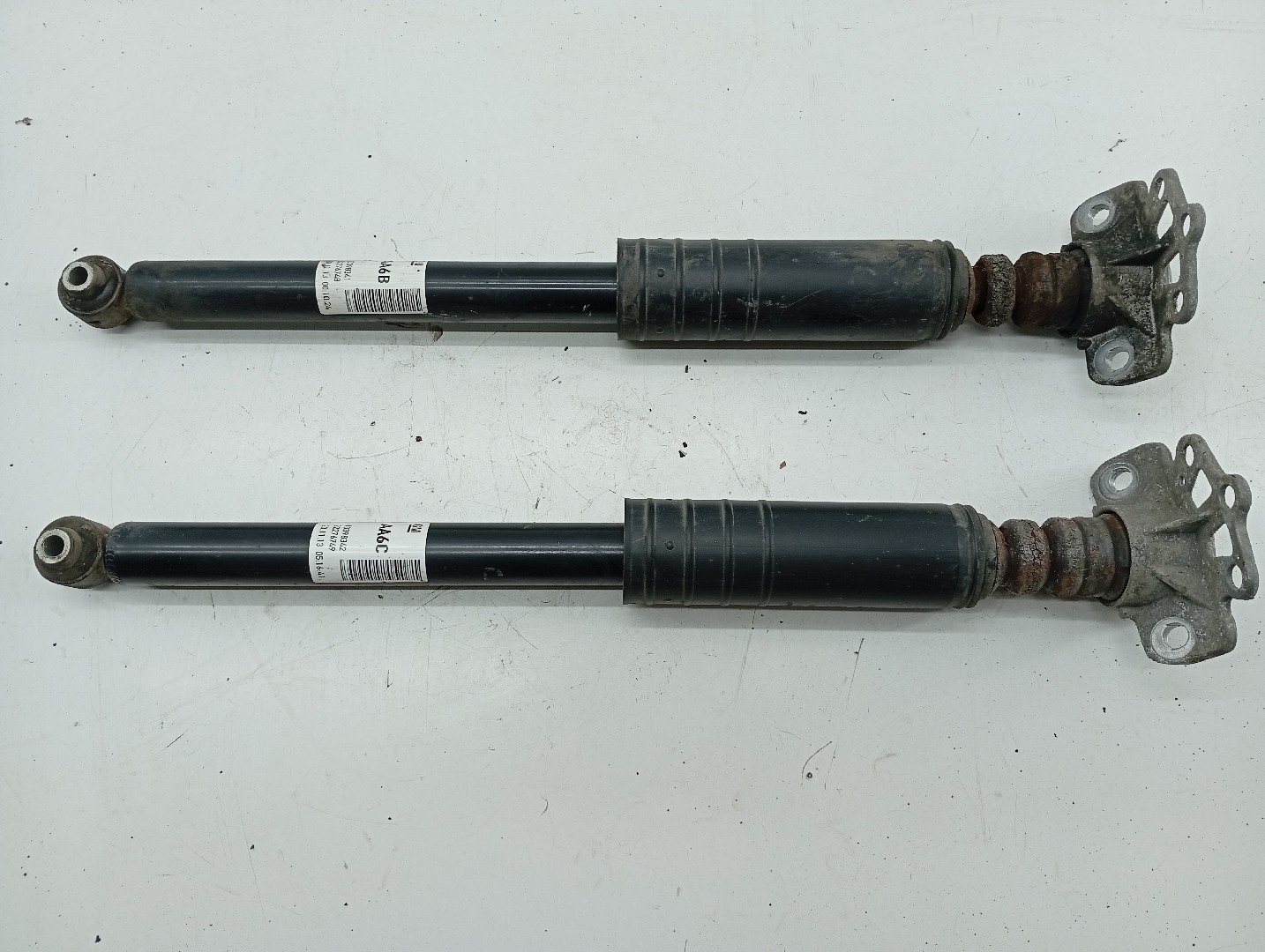 Amortecedores traseiros OPEL CORSA D Van (S07) | 06 - 14