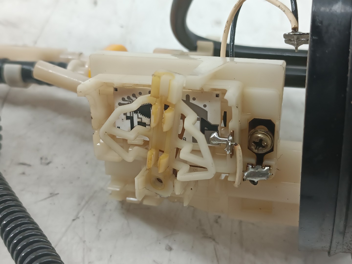 Bomba de Combustível NISSAN X-TRAIL (T30) | 01 - 13 Imagem-3