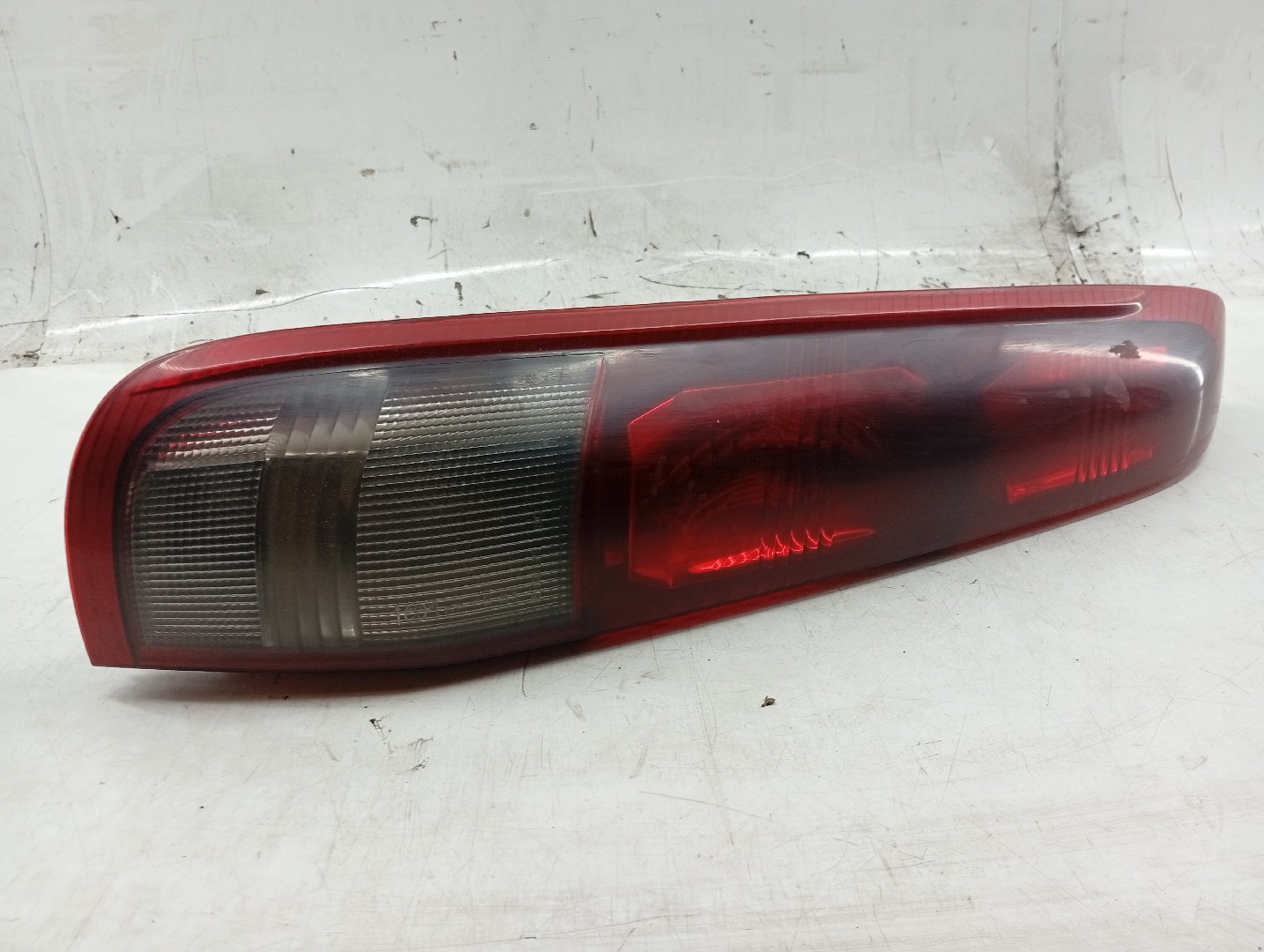 Farolim Stop Esquerdo NISSAN X-TRAIL (T30) | 01 - 13 Imagem-1