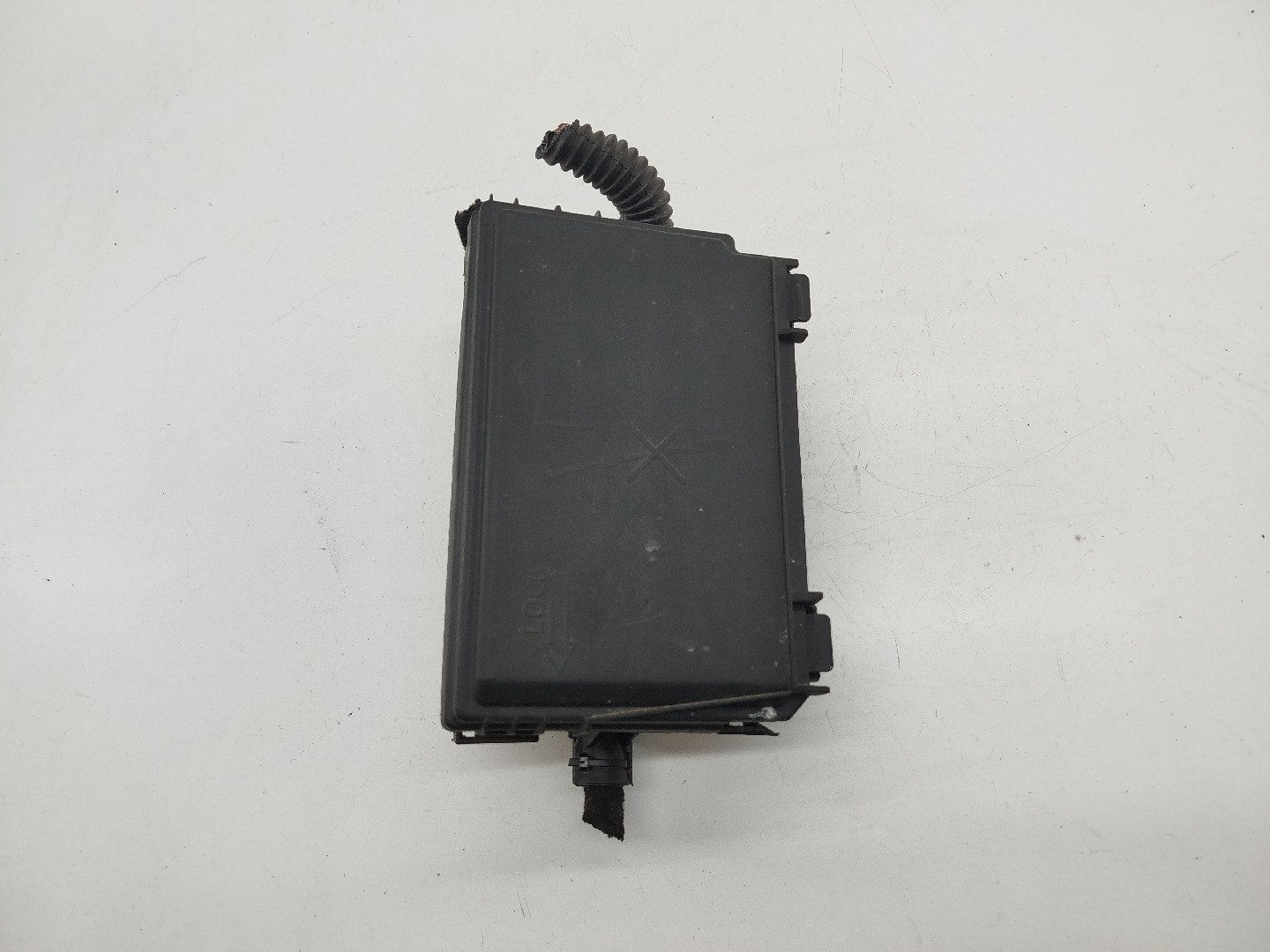 Caixa de fusíveis e relés OPEL CORSA D Van (S07) | 06 - 14 Imagem-1