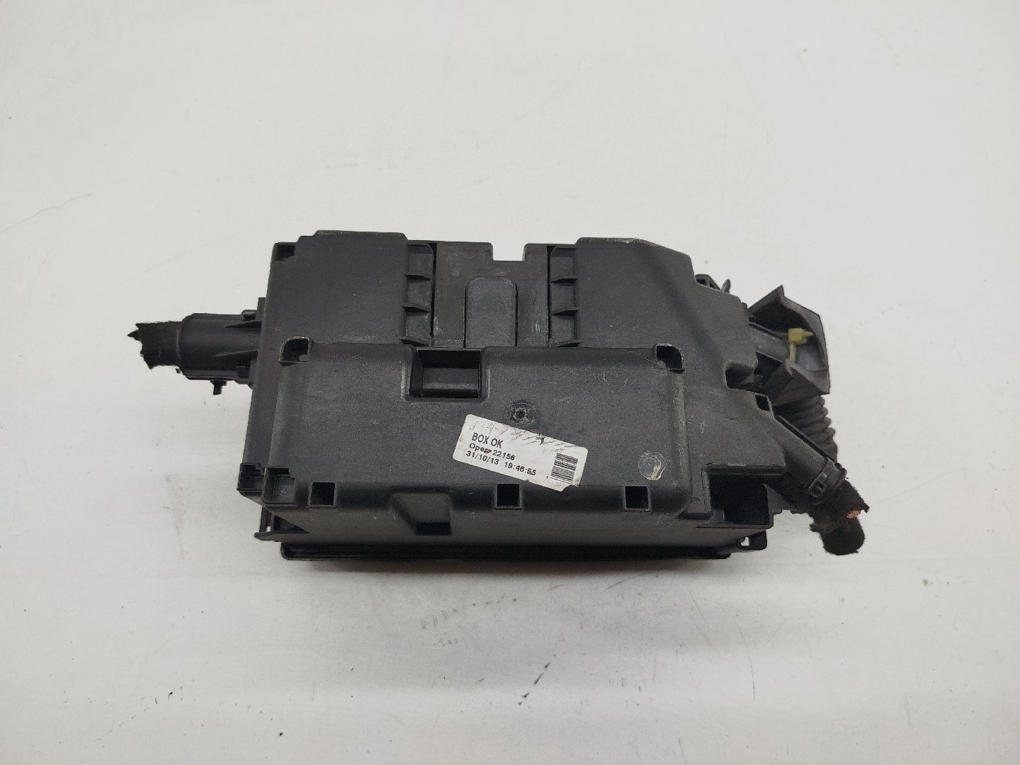 Caixa de fusíveis e relés OPEL CORSA D Van (S07) | 06 - 14 Imagem-2