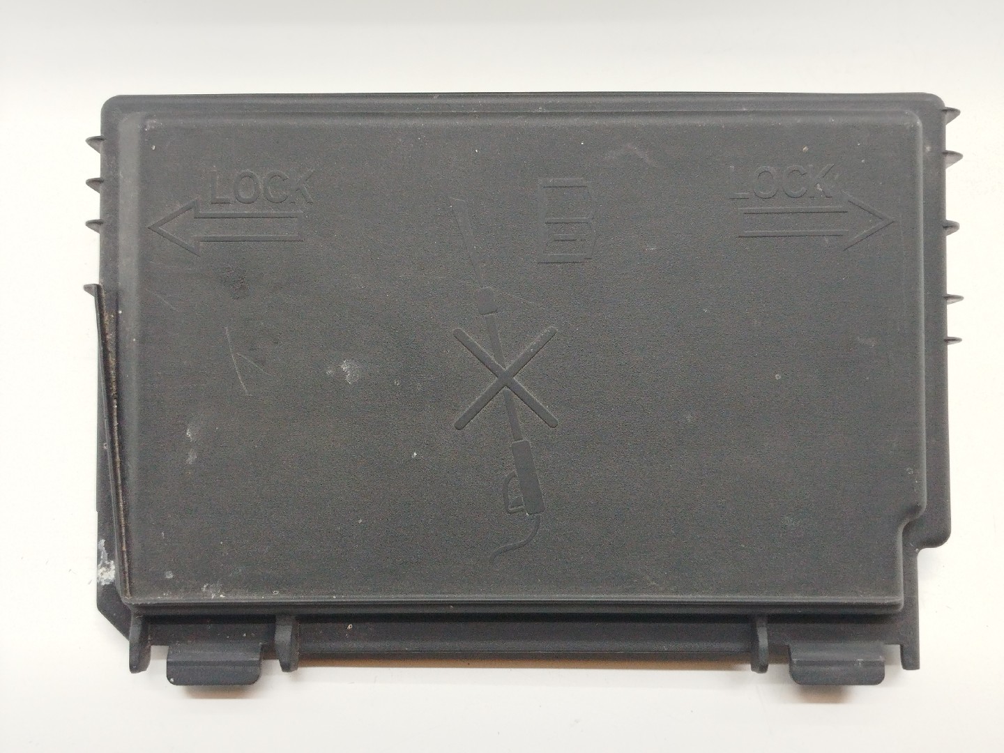 Caixa de fusíveis e relés OPEL CORSA D Van (S07) | 06 - 14 Imagem-7