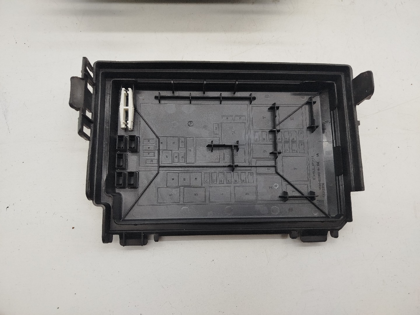 Caixa de fusíveis e relés OPEL CORSA D Van (S07) | 06 - 14 Imagem-5
