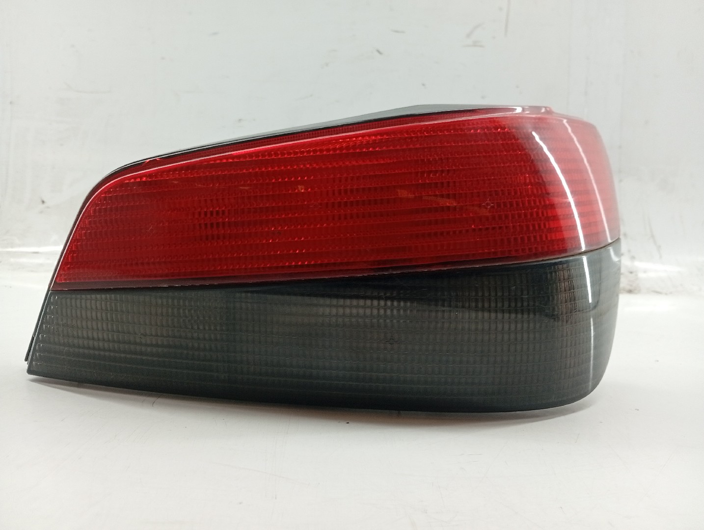 Farolim Stop Direito PEUGEOT 306 Hatchback (7A, 7C, N3, N5) | 93 - 03 Imagem-2