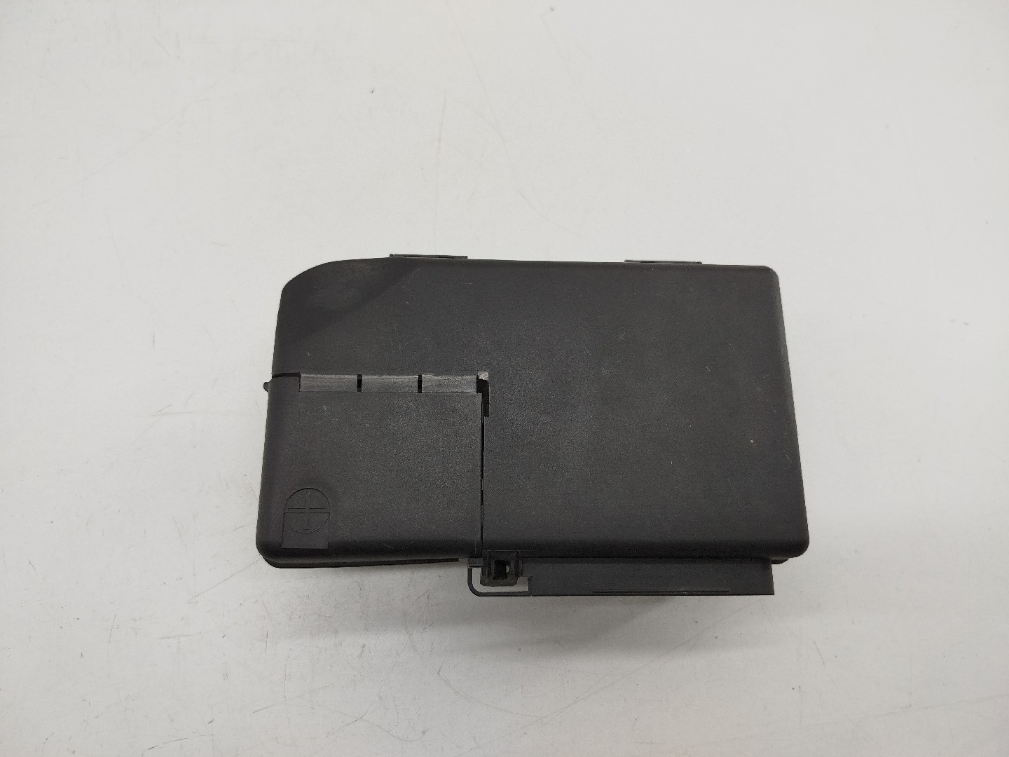 Módulo de fusíveis de bateria OPEL CORSA D Van (S07) | 06 - 14