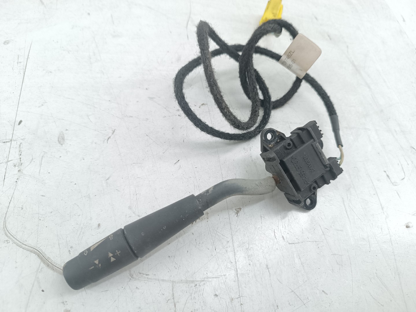 Manipulo do Rádio PEUGEOT 306 Hatchback (7A, 7C, N3, N5) | 93 - 03 Imagem-3