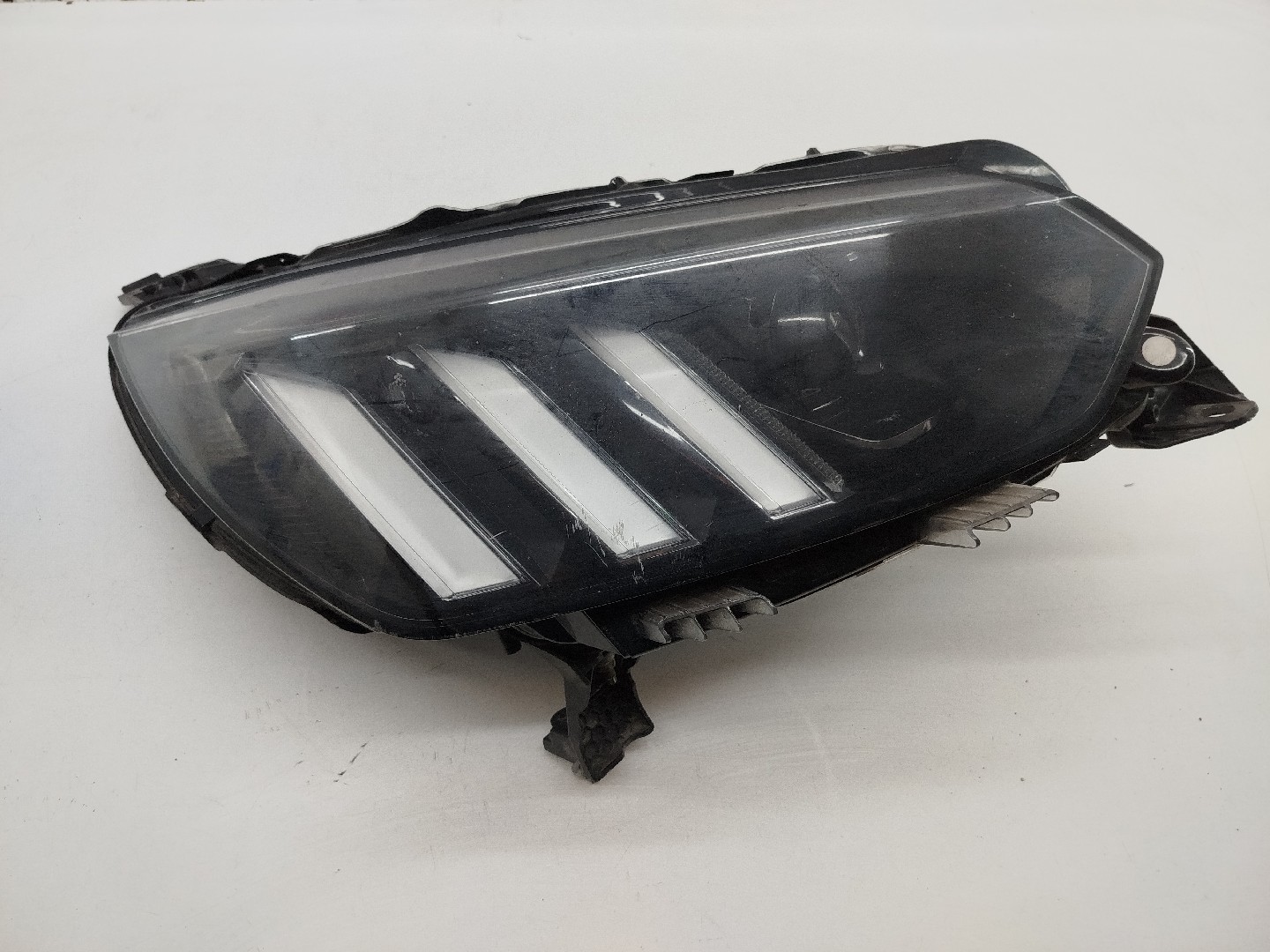 Ótica Direita PEUGEOT 2008 II (U_) | 19 -  Imagem-11