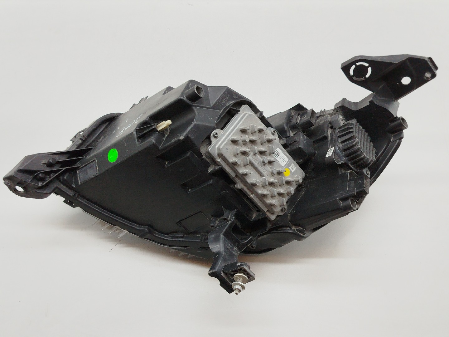 Ótica Direita PEUGEOT 2008 II (U_) | 19 -  Imagem-9