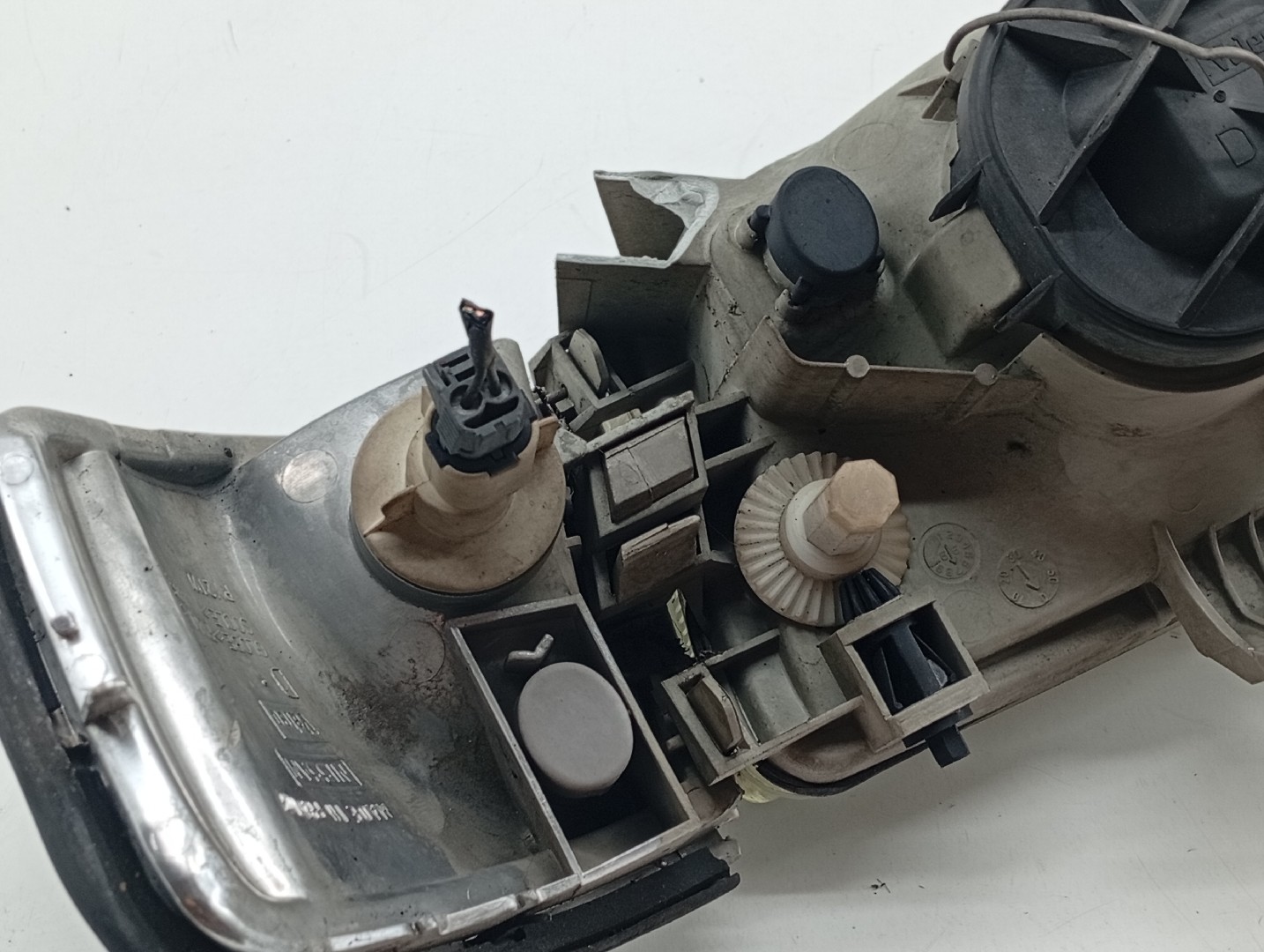 Ótica Direita NISSAN PRIMERA (P11) | 96 - 01 Imagem-2