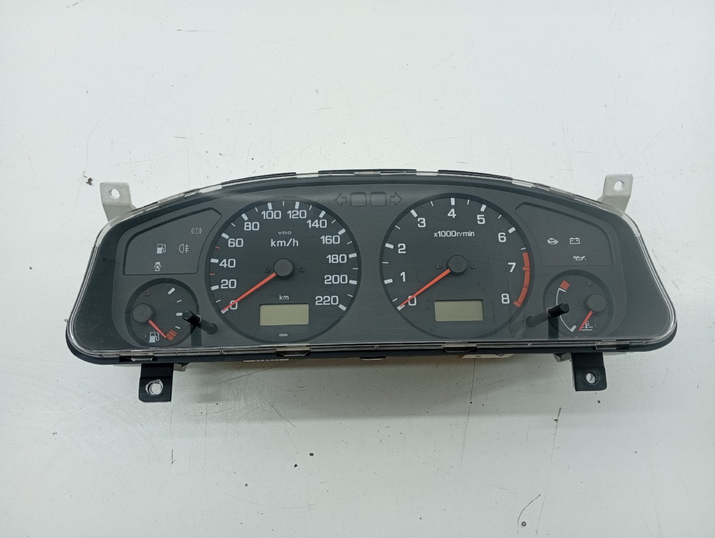 Quadrante NISSAN PRIMERA (P11) | 96 - 01 Imagem-4