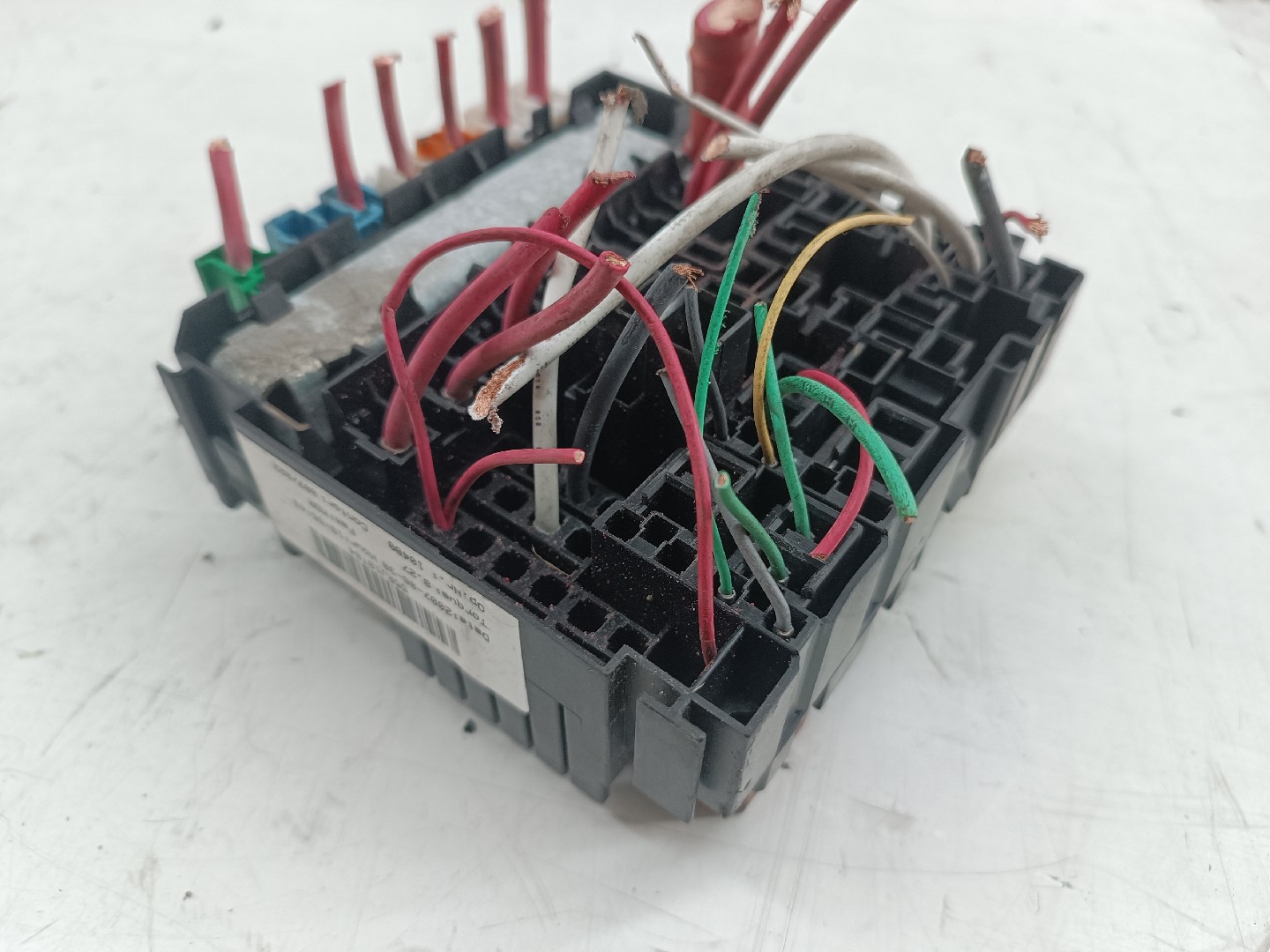 Caixa de fusíveis e relés RENAULT LAGUNA III (BT0/1) | 07 - 15 Imagem-1