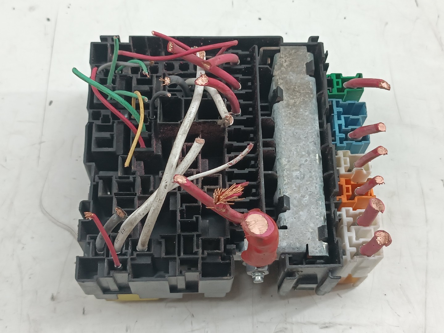 Caixa de fusíveis e relés RENAULT LAGUNA III (BT0/1) | 07 - 15