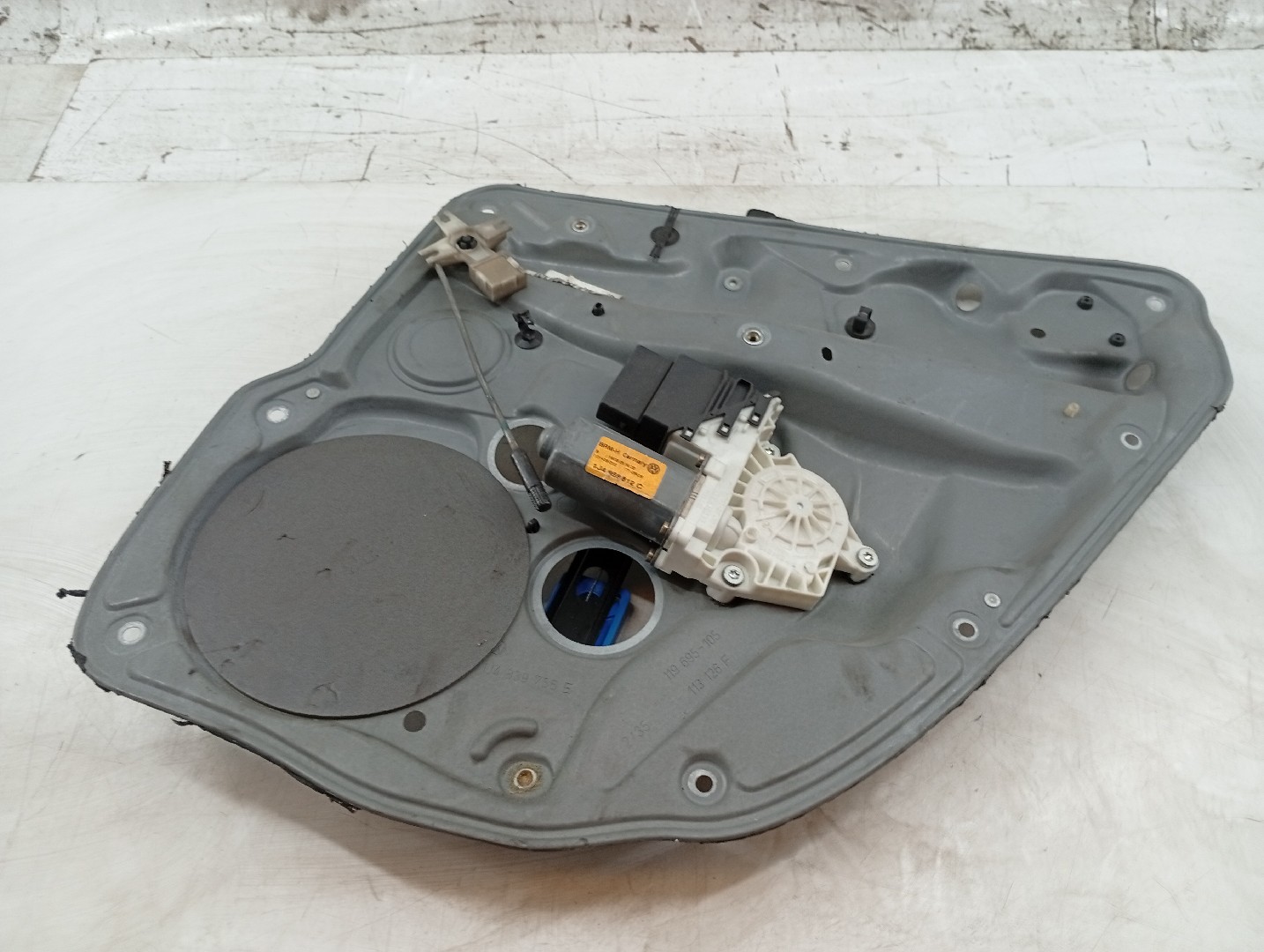 Elevador Trás Direito Elétrico VOLKSWAGEN GOLF IV (1J1) | 97 - 07 Imagem-4