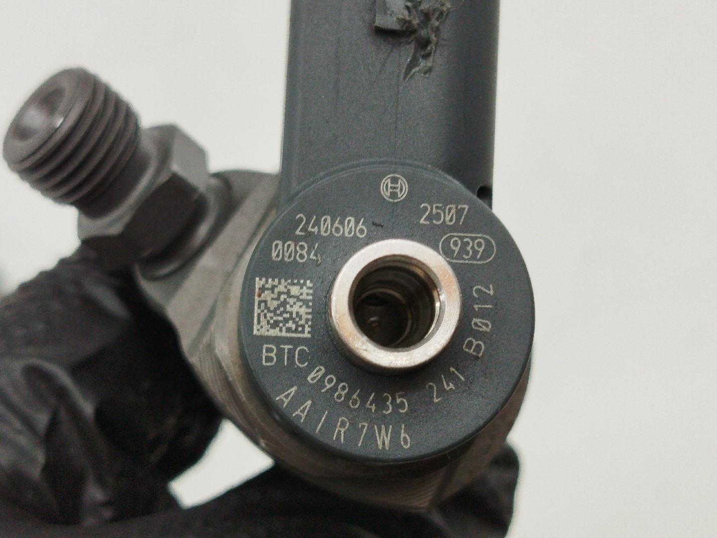 injector SKODA OCTAVIA III (5E3, NL3, NR3) | 12 -  Imagem-3