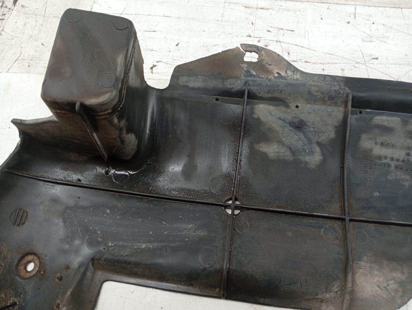 Proteção inferior de carroçaria HONDA CIVIC VI Fastback (MA, MB) | 94 - 01 Imagem-2