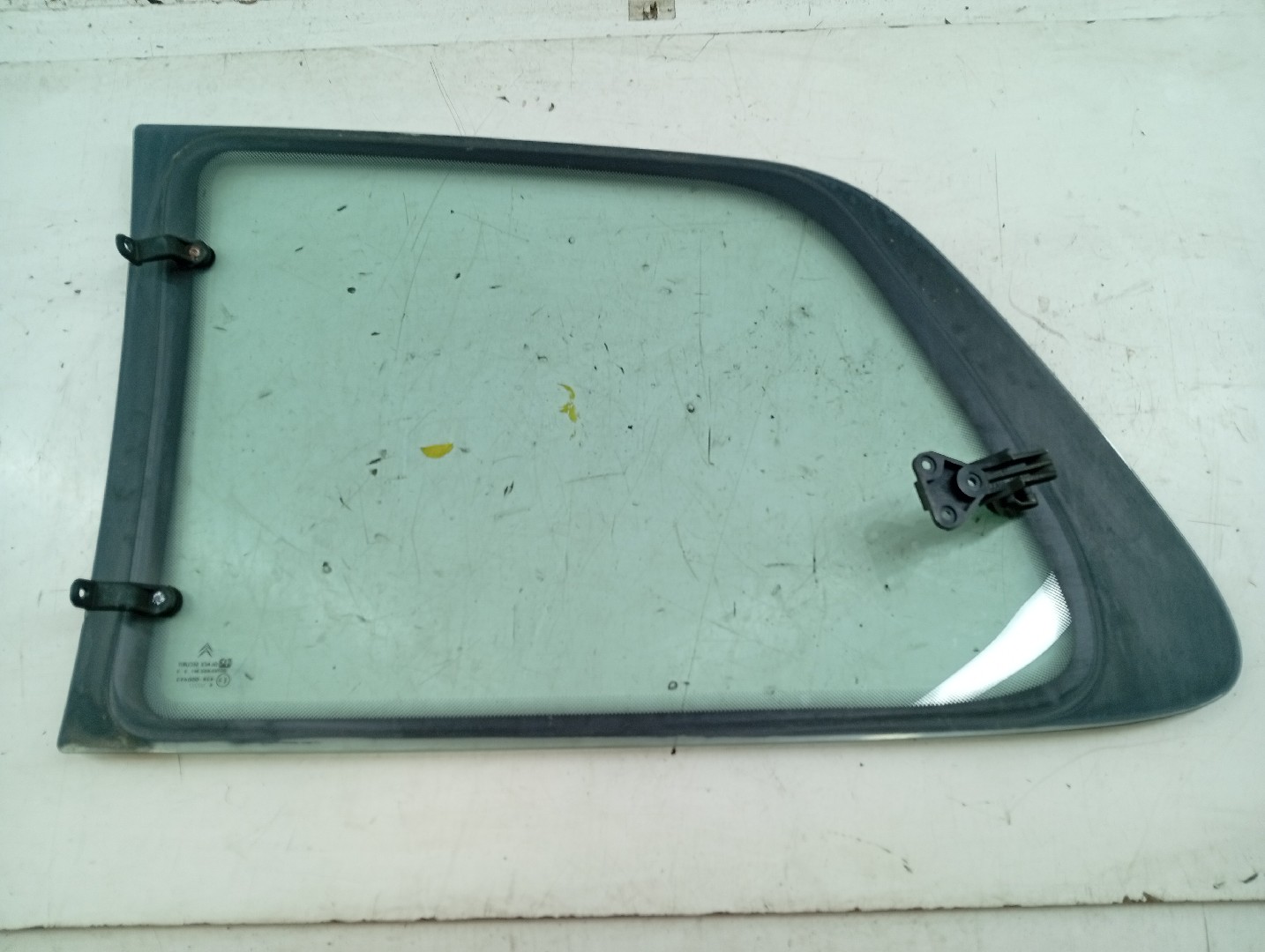 Vidro Painel Tras Direito CITROEN SAXO Hatchback van (S3_) | 97 - 03 Imagem-4