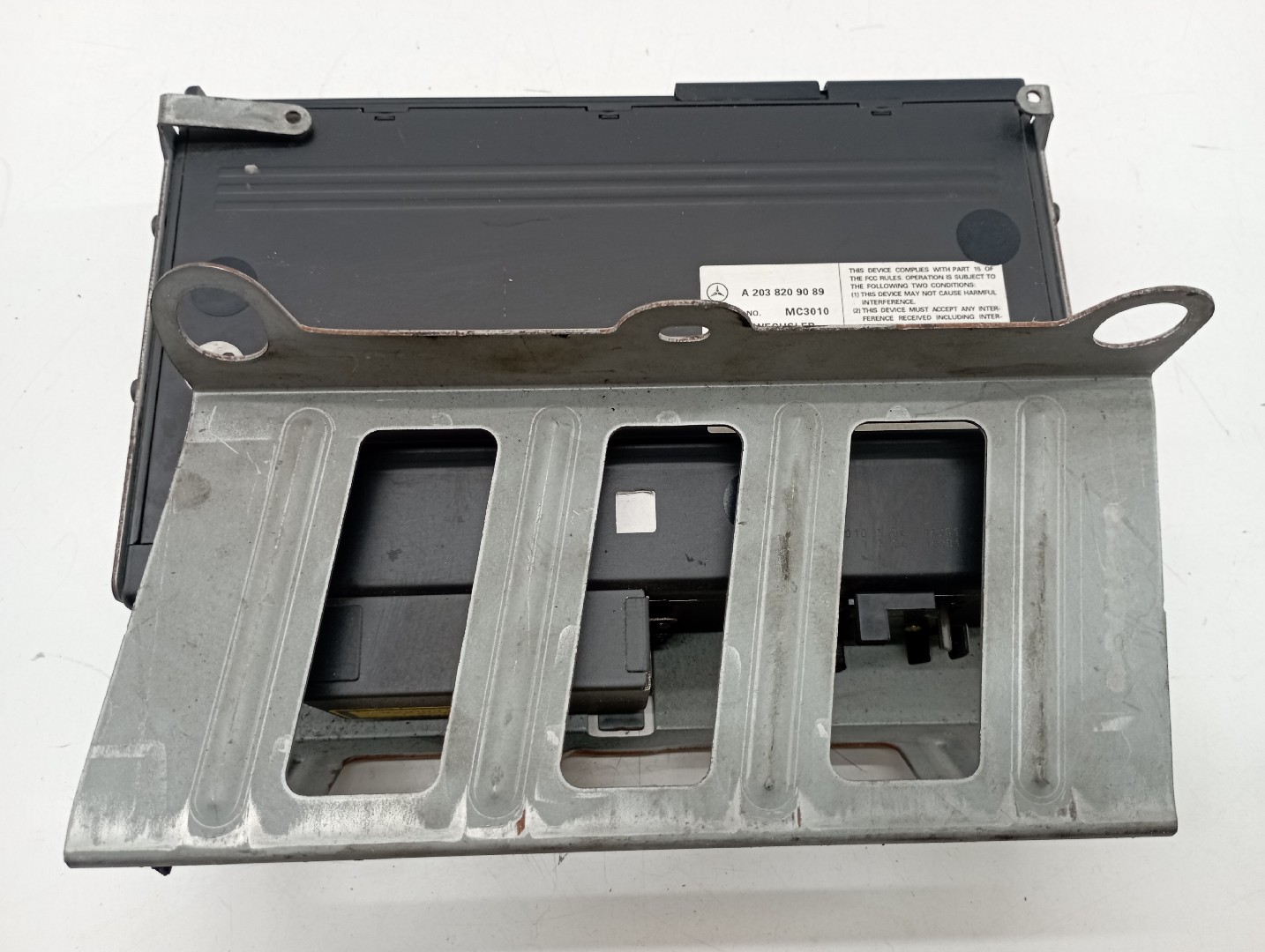 Caixa de CDs MERCEDES-BENZ SL (R230) | 01 - 12 Imagem-5