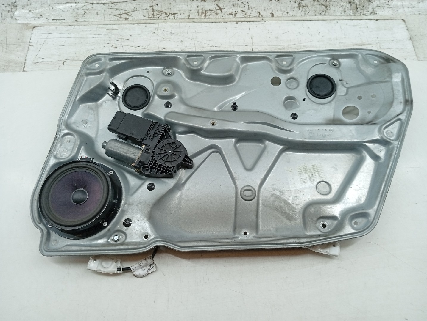 Motor e elevador de vidro frente direito VOLKSWAGEN PASSAT (3B2) | 96 - 01