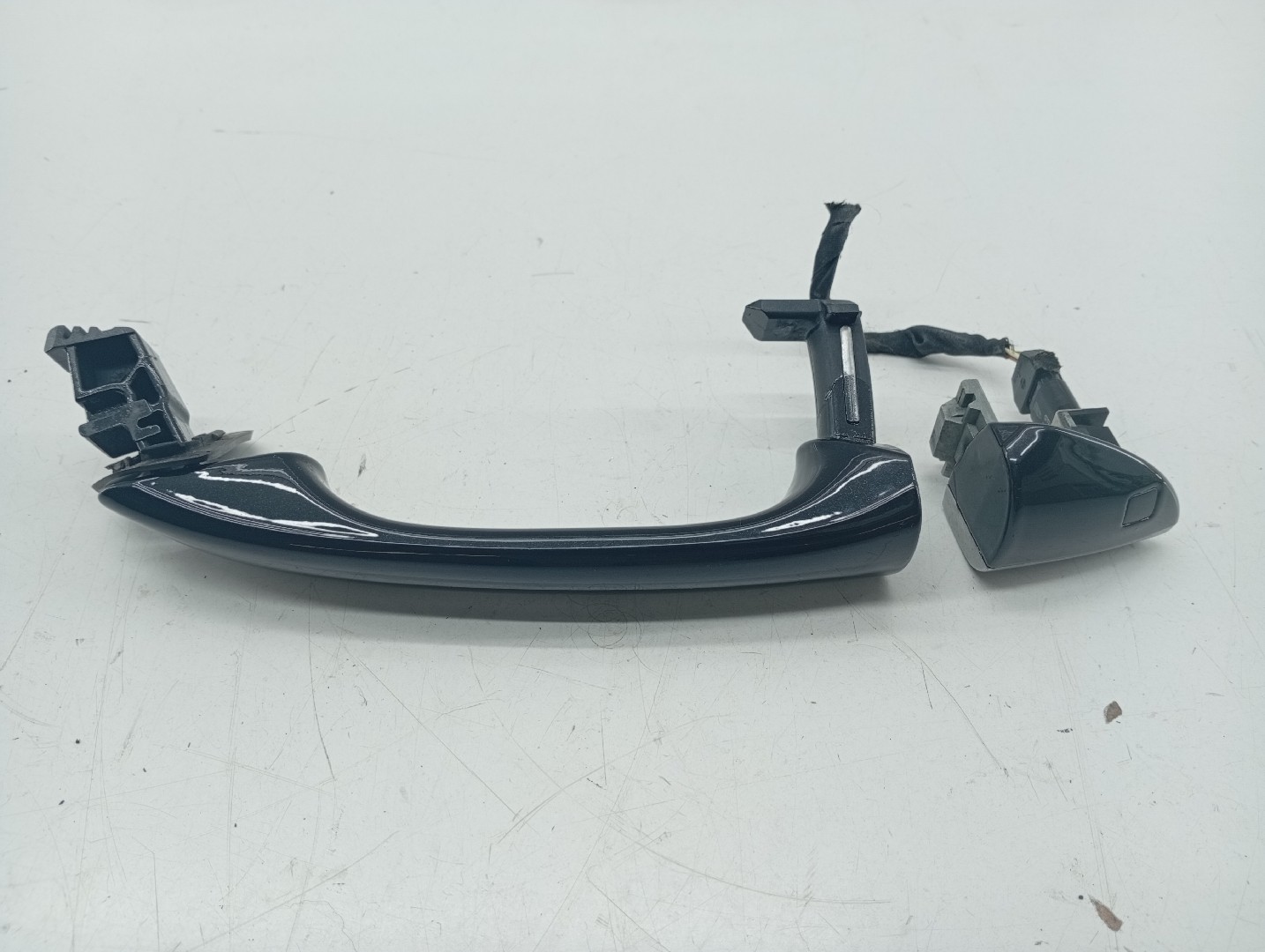 Puxador exterior de porta frente direita MERCEDES-BENZ SL (R230) | 01 - 12 Imagem-1