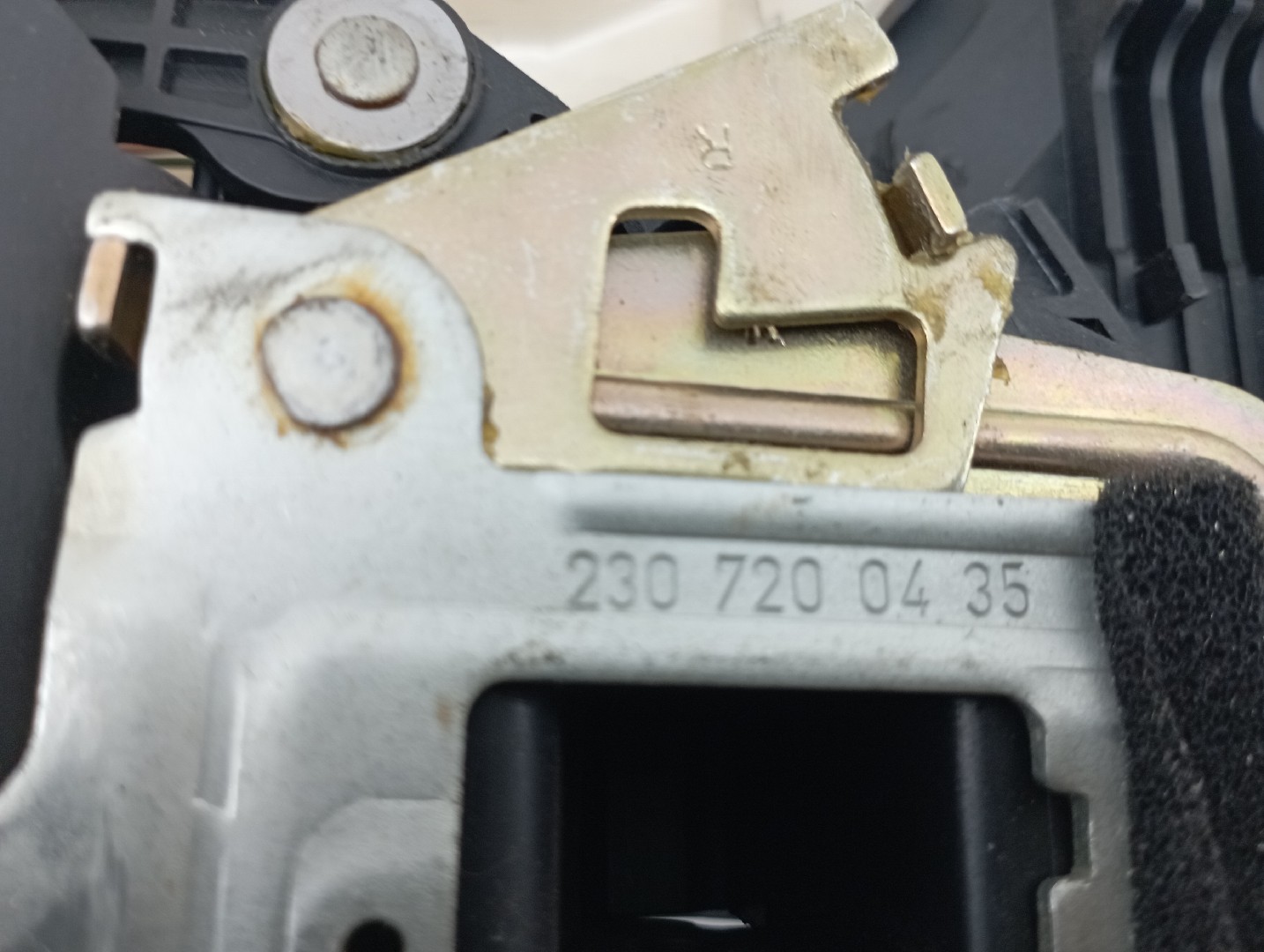 Fecho da Porta Frente Direito MERCEDES-BENZ SL (R230) | 01 - 12 Imagem-1