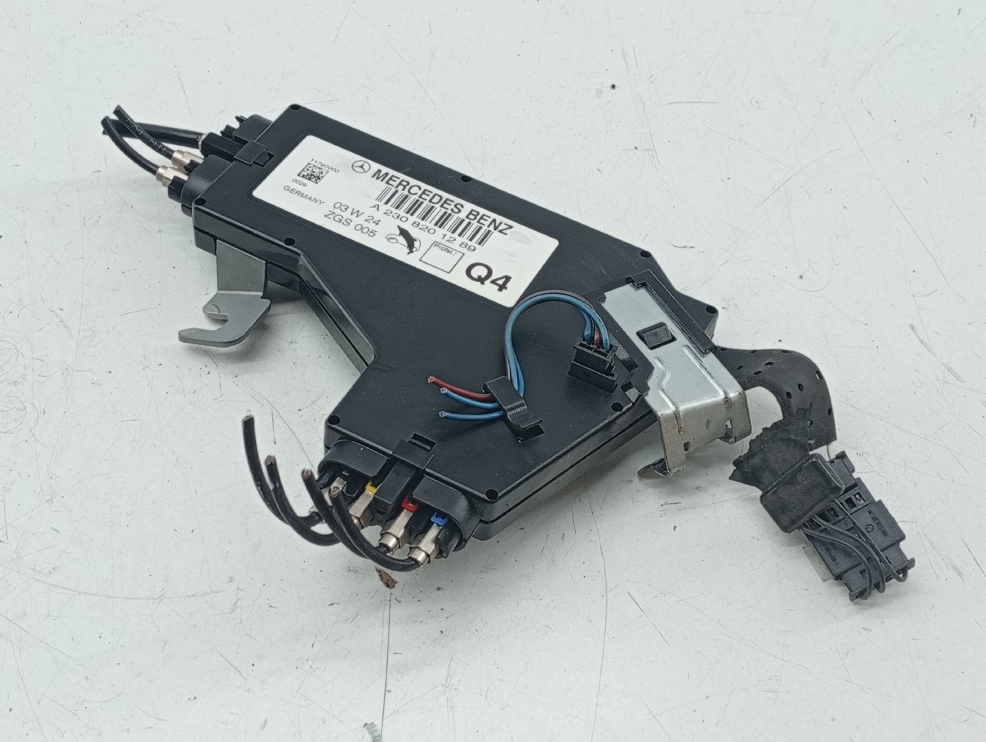 Amplificador de antena MERCEDES-BENZ SL (R230) | 01 - 12 Imagem-5