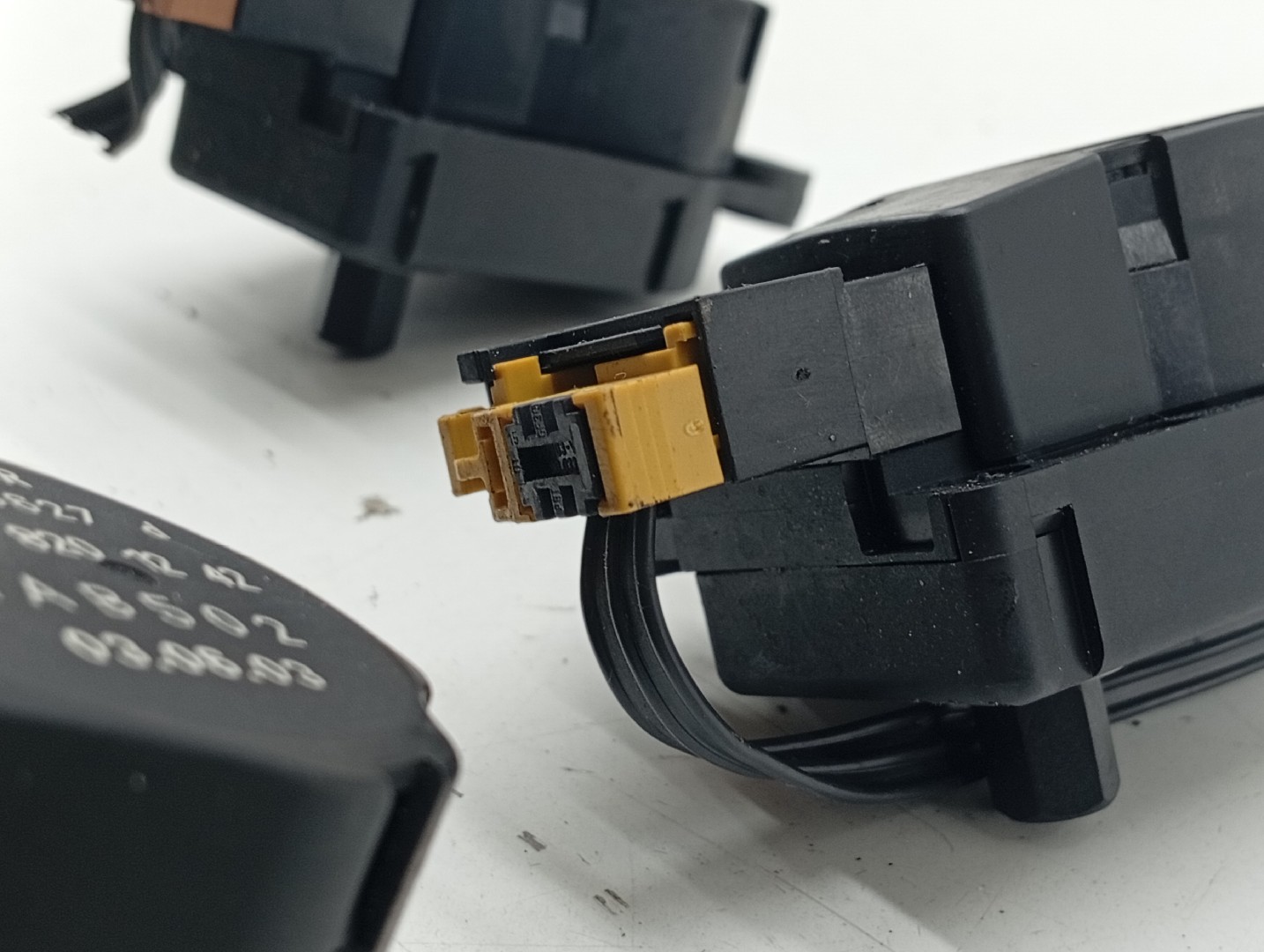 Motores atuadores de sofagem MERCEDES-BENZ SL (R230) | 01 - 12 Imagem-3