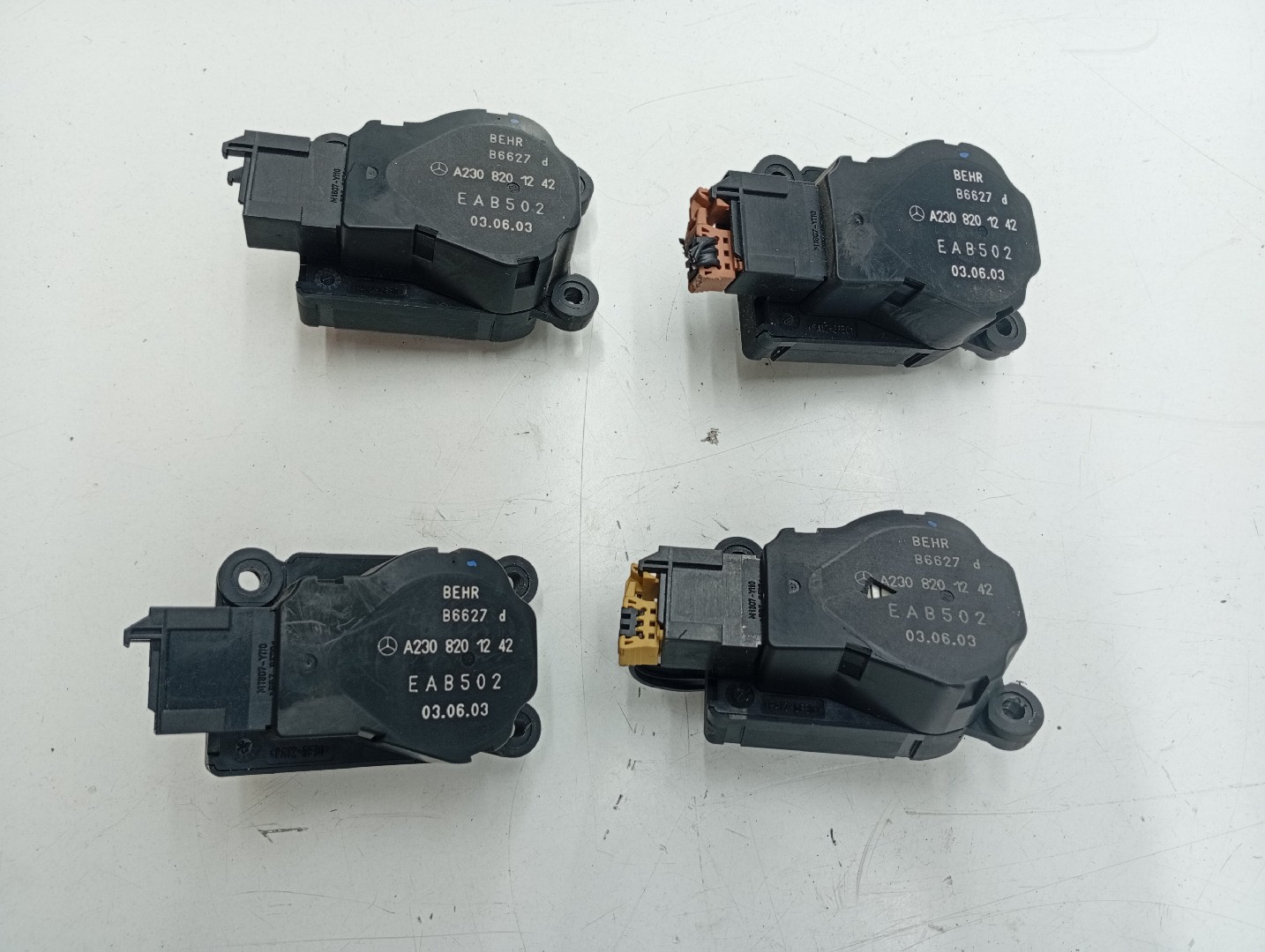 Motores atuadores de sofagem MERCEDES-BENZ SL (R230) | 01 - 12