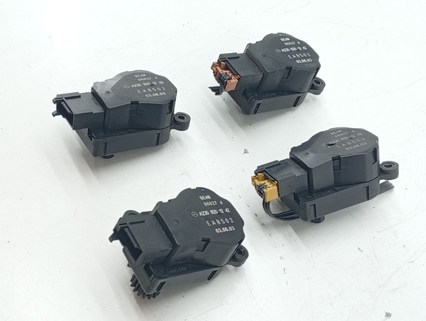 Motores atuadores de sofagem MERCEDES-BENZ SL (R230) | 01 - 12 Imagem-6