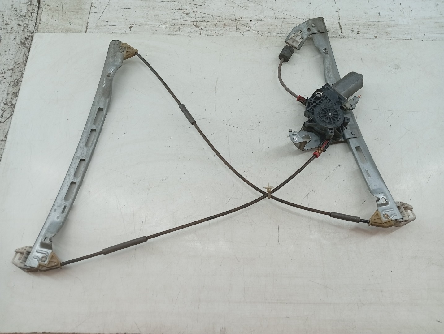 Motor e elevador de vidro frente direito CITROEN SAXO Hatchback van (S3_) | 97 - 03 Imagem-5