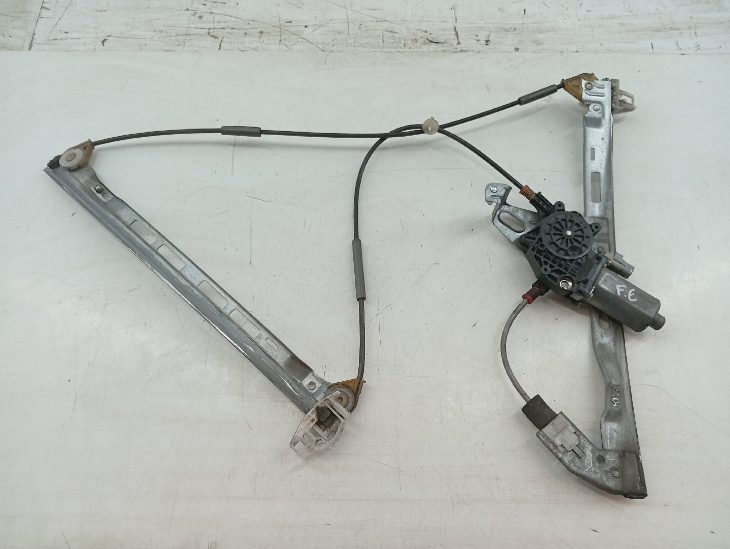 Motor e elevador de vidro frente esquerdo CITROEN SAXO Hatchback van (S3_) | 97 - 03 Imagem-2