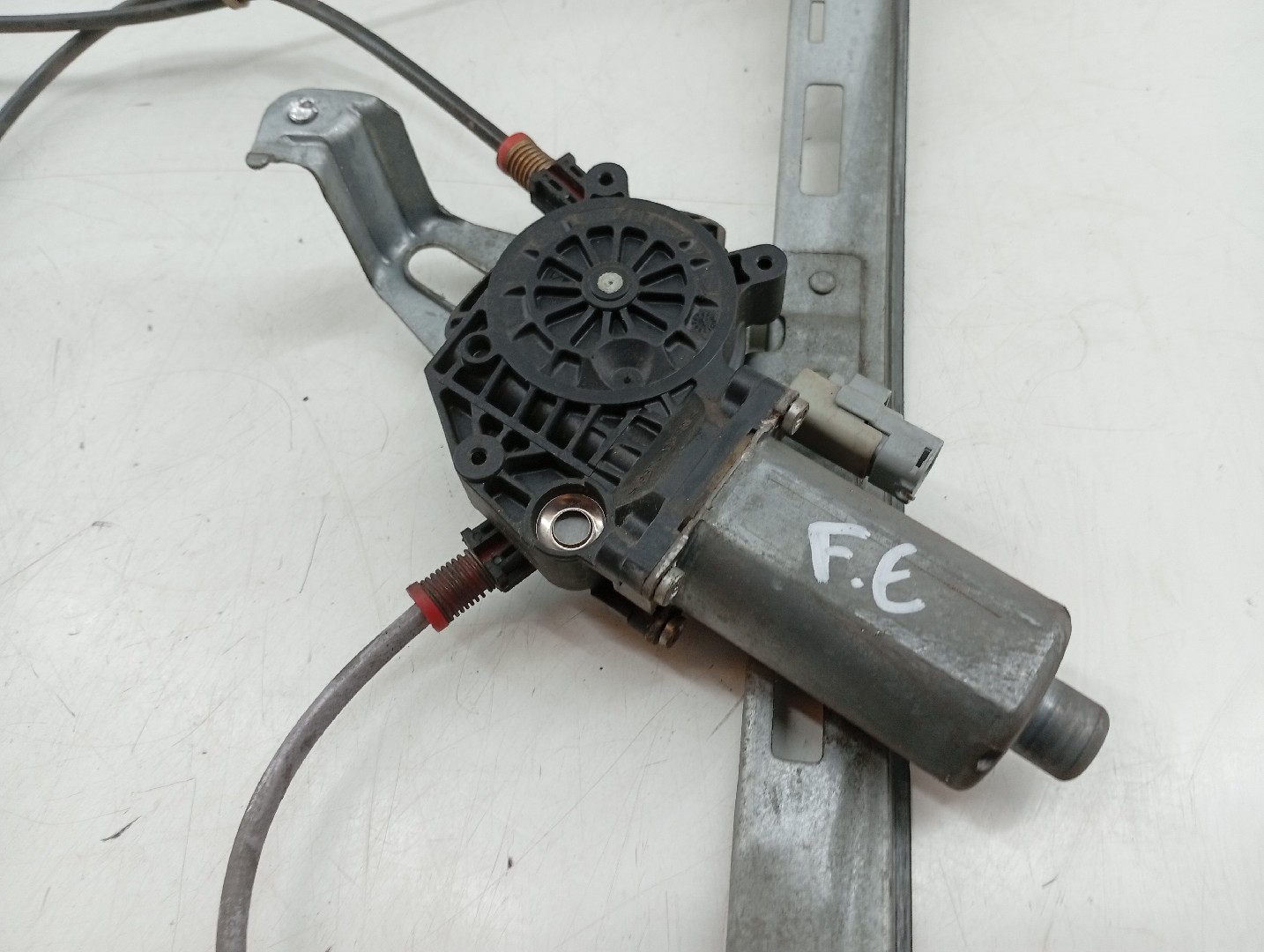 Motor e elevador de vidro frente esquerdo CITROEN SAXO Hatchback van (S3_) | 97 - 03 Imagem-4