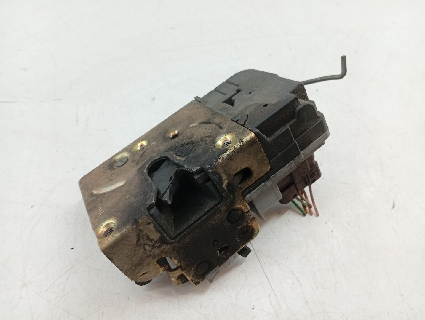 Fecho da Porta Frente Esquerdo CITROEN SAXO Hatchback van (S3_) | 97 - 03 Imagem-3