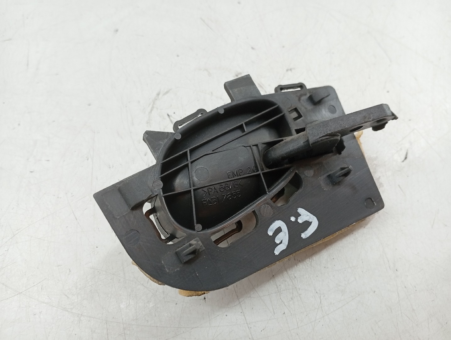 Puxador interior de porta frente esquerda CITROEN SAXO Hatchback van (S3_) | 97 - 03 Imagem-1