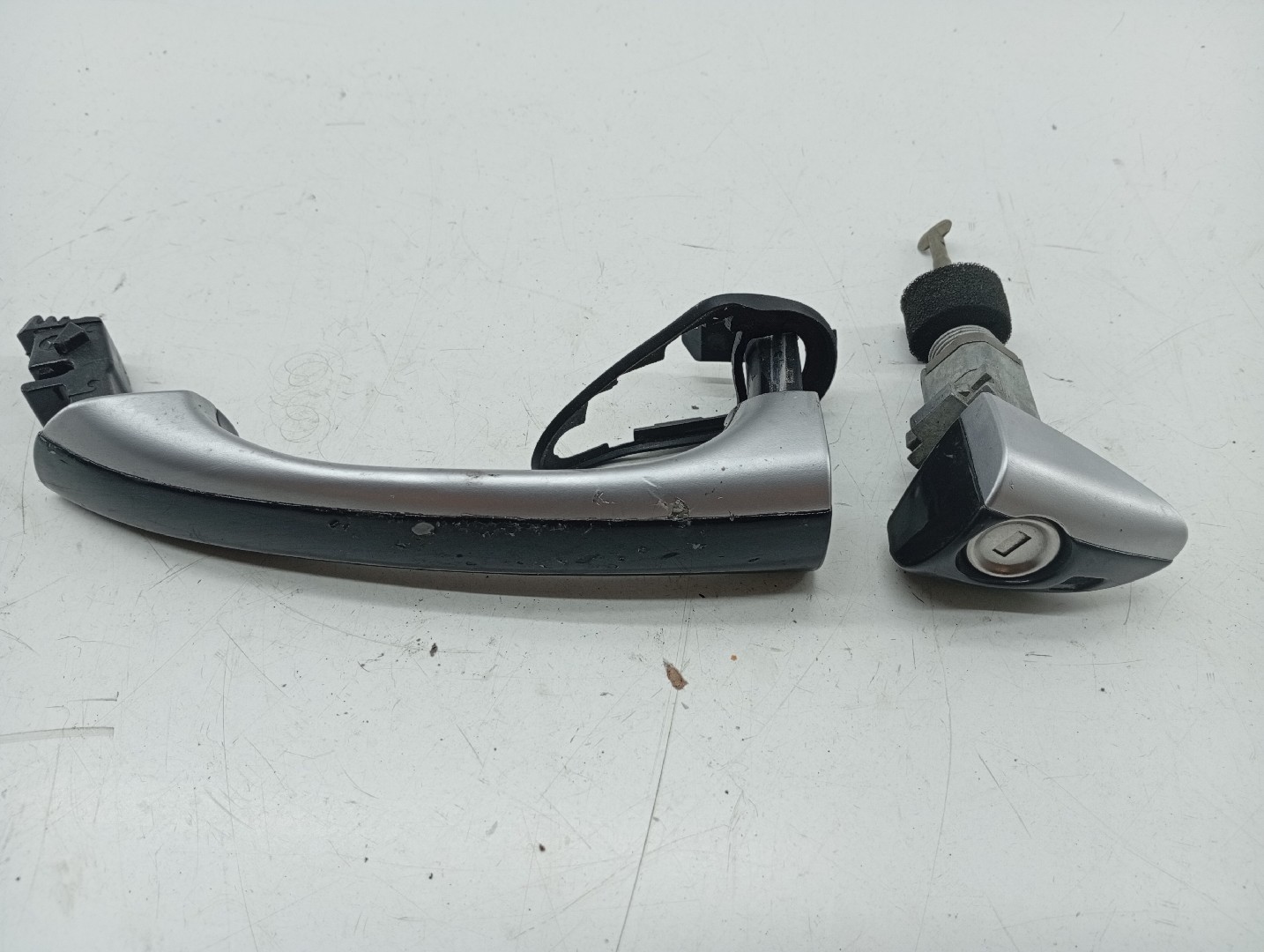 Puxador Exterior Porta Frente Esquerdo MERCEDES-BENZ SL (R230) | 01 - 12