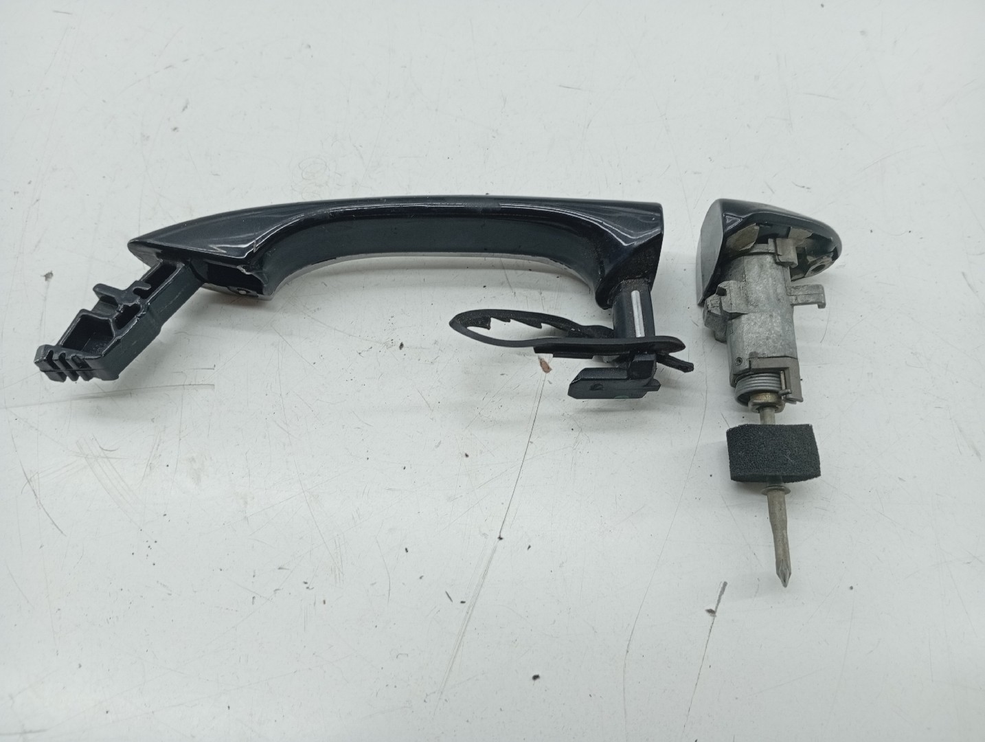 Puxador Exterior Porta Frente Esquerdo MERCEDES-BENZ SL (R230) | 01 - 12 Imagem-1