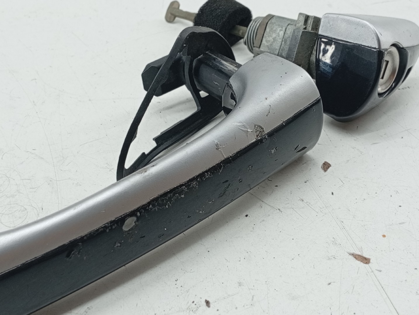 Puxador Exterior Porta Frente Esquerdo MERCEDES-BENZ SL (R230) | 01 - 12 Imagem-2