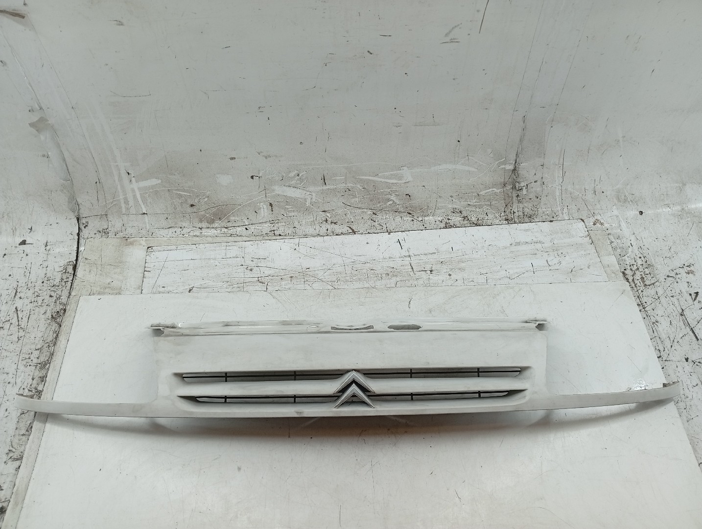 Grelha da Frente CITROEN SAXO Hatchback van (S3_) | 97 - 03
