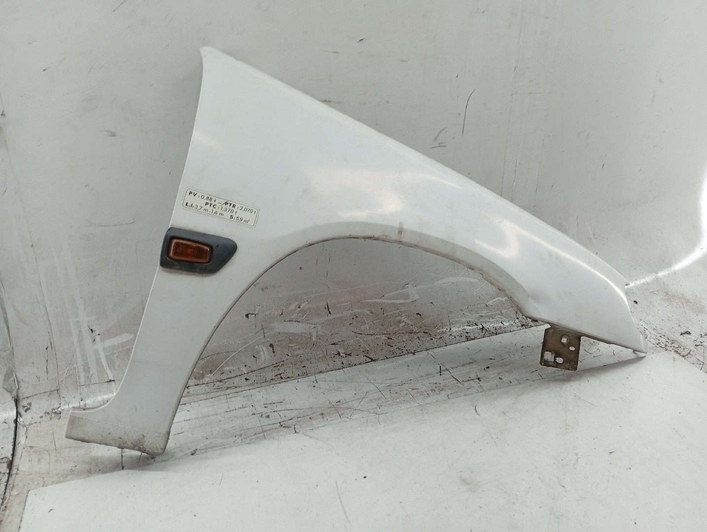 Guarda Lamas Direito CITROEN SAXO Hatchback van (S3_) | 97 - 03 Imagem-4