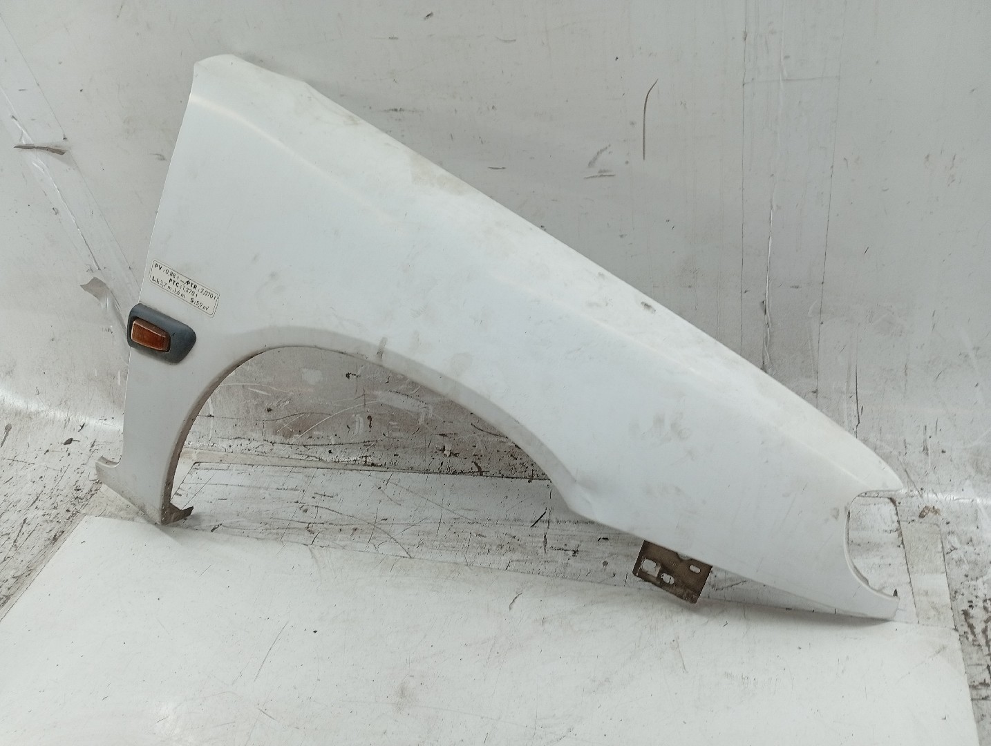 Guarda Lamas Direito CITROEN SAXO Hatchback van (S3_) | 97 - 03 Imagem-3