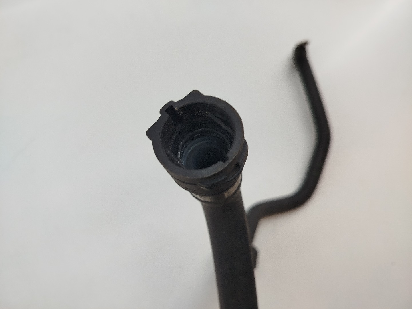 Tubo de Água BMW X5 (E53) | 00 - 06 Imagem-1