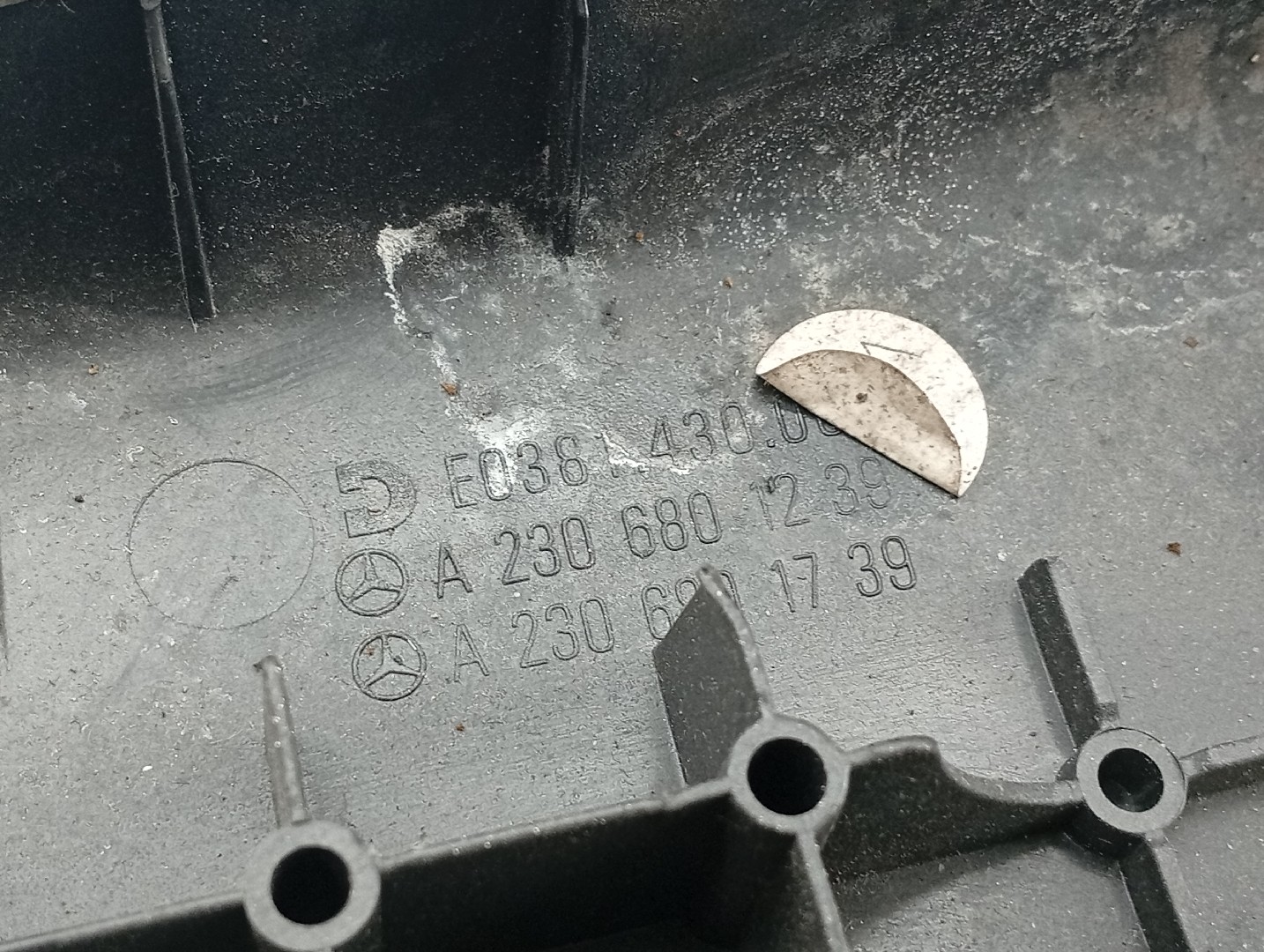 Apoio de braço MERCEDES-BENZ SL (R230) | 01 - 12 Imagem-2