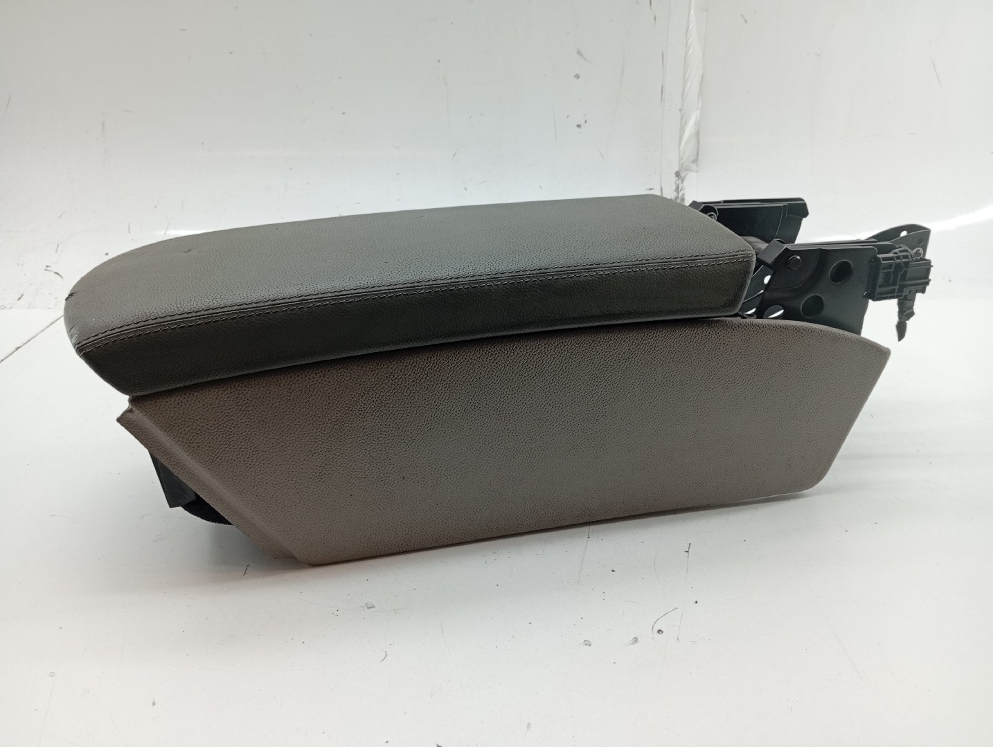 Consola de apoio de braço MERCEDES-BENZ SL (R230) | 01 - 12