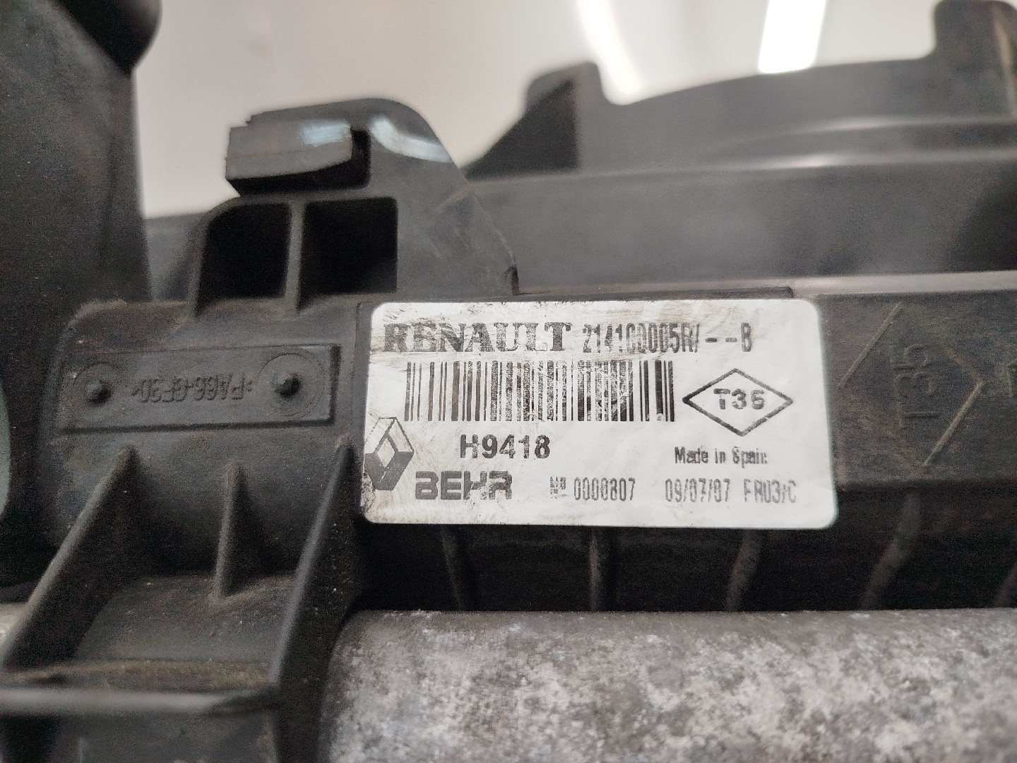 Conj. de 2/3  radiadores c/ TermoVentilador RENAULT LAGUNA III (BT0/1) | 07 - 15 Imagem-4